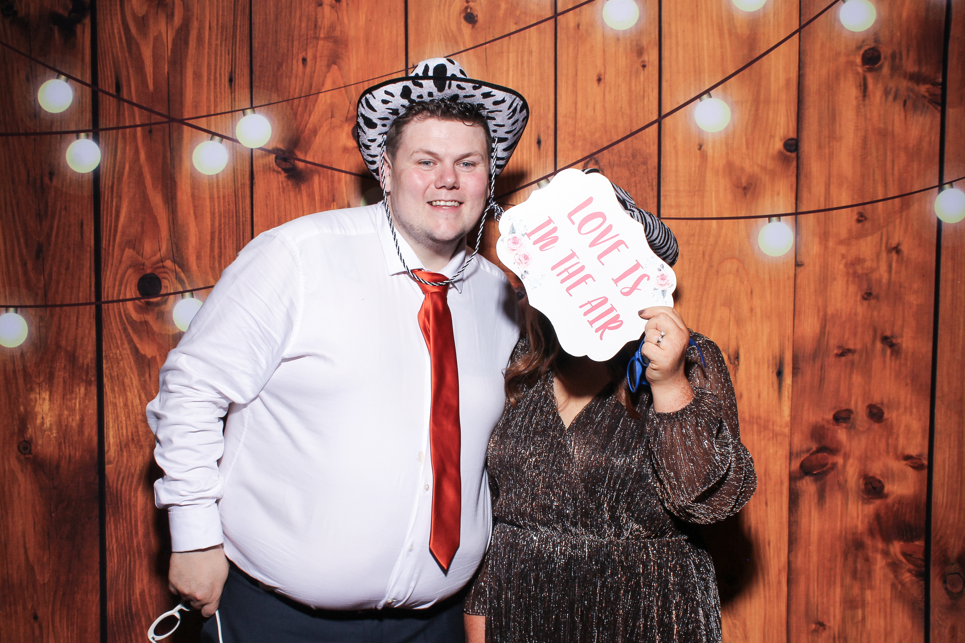 Pauline & Evan | View more photos from the event at gallery.snapmagic.ie/u/SnapMagic/Pauline-Evan