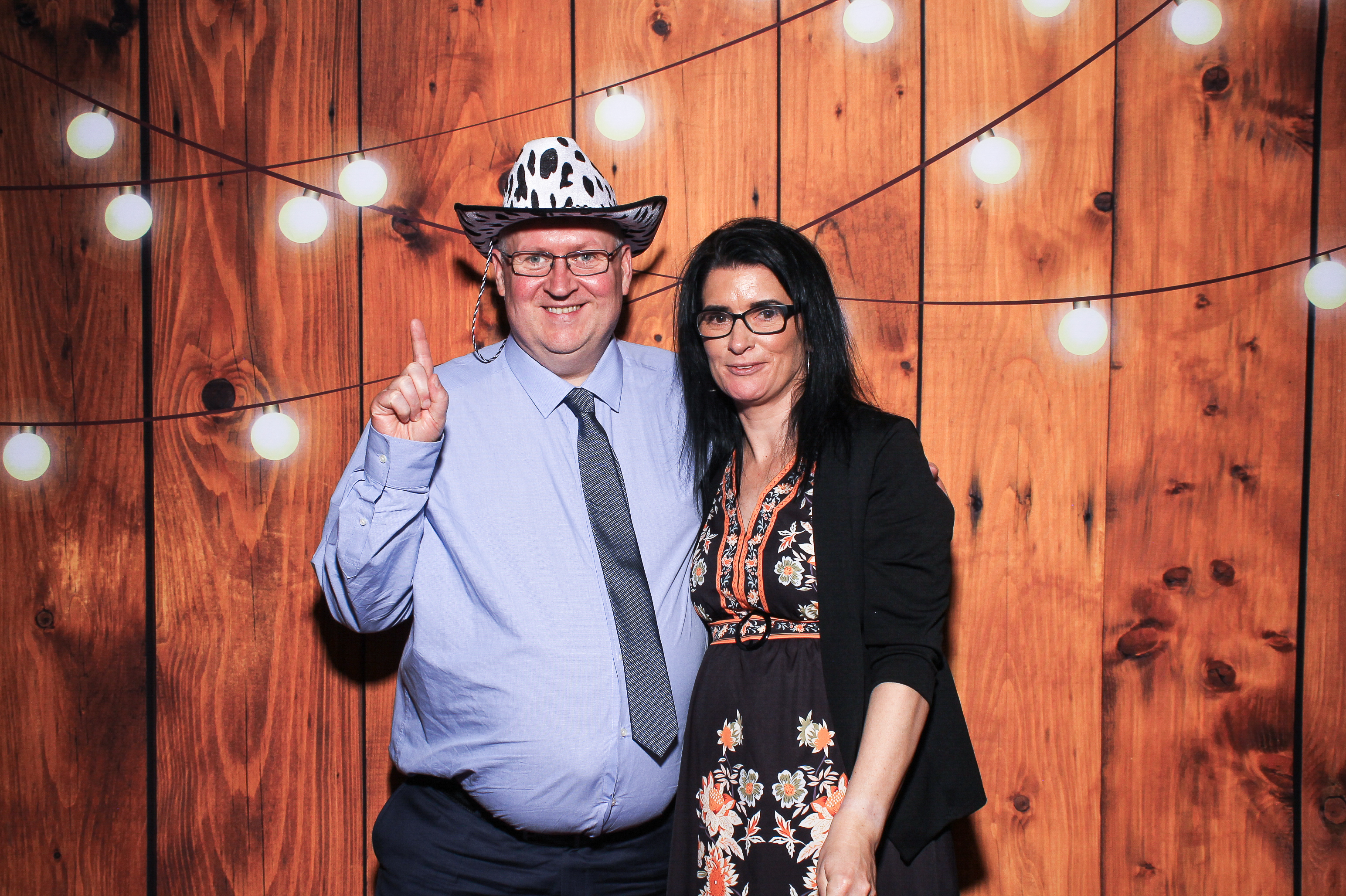 Pauline & Evan | View more photos from the event at gallery.snapmagic.ie/u/SnapMagic/Pauline-Evan