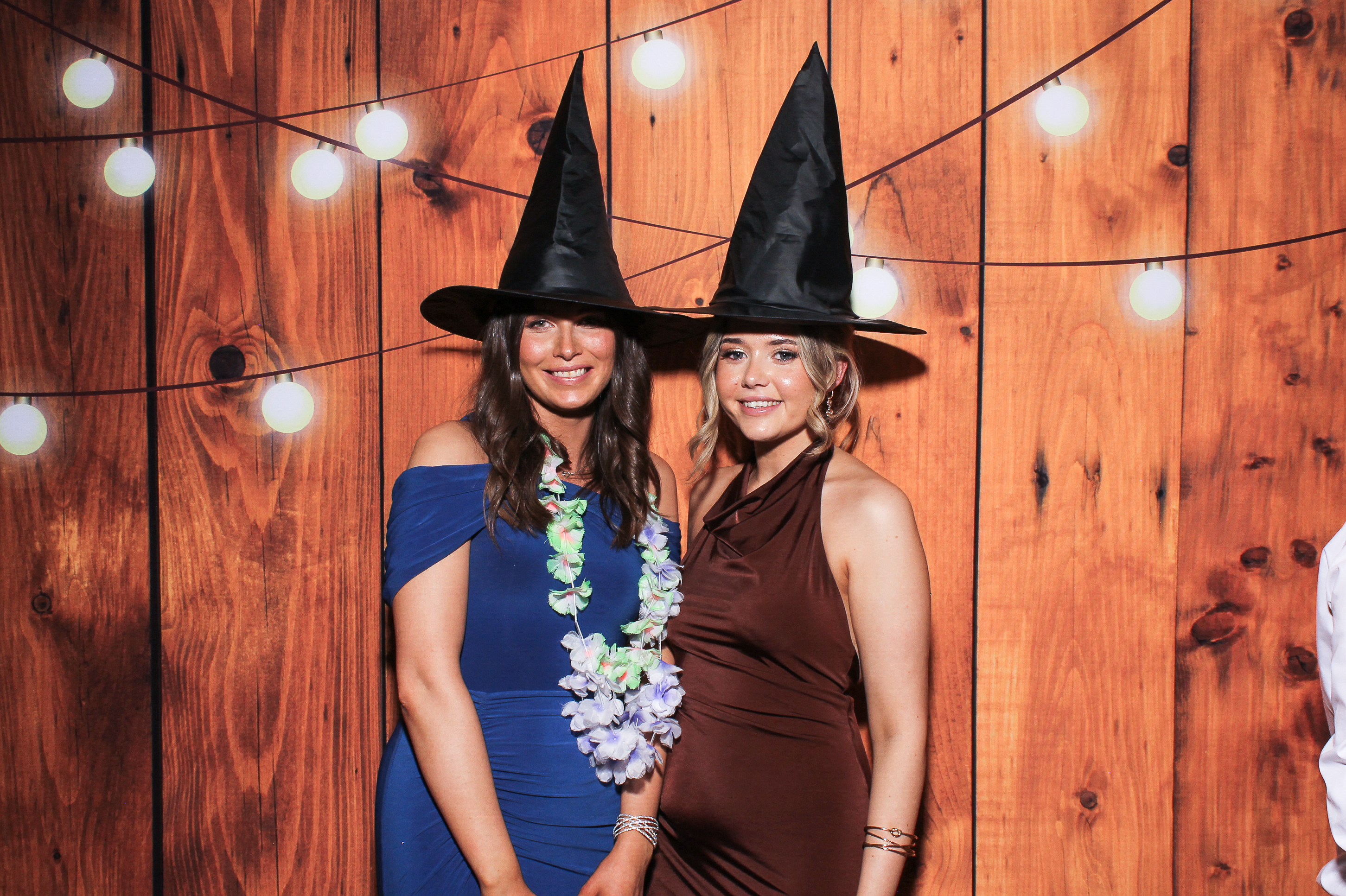 Pauline & Evan | View more photos from the event at gallery.snapmagic.ie/u/SnapMagic/Pauline-Evan