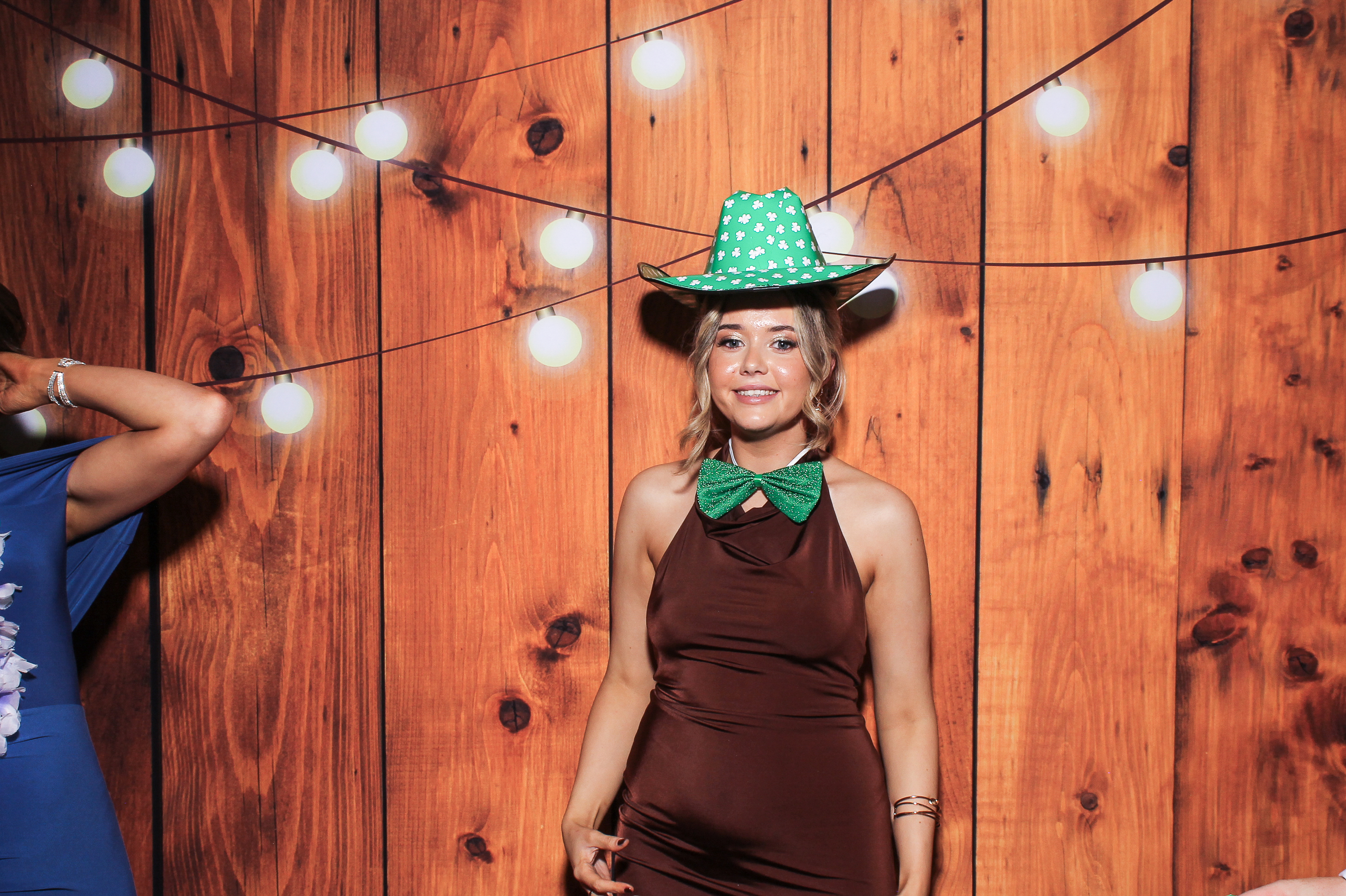 Pauline & Evan | View more photos from the event at gallery.snapmagic.ie/u/SnapMagic/Pauline-Evan