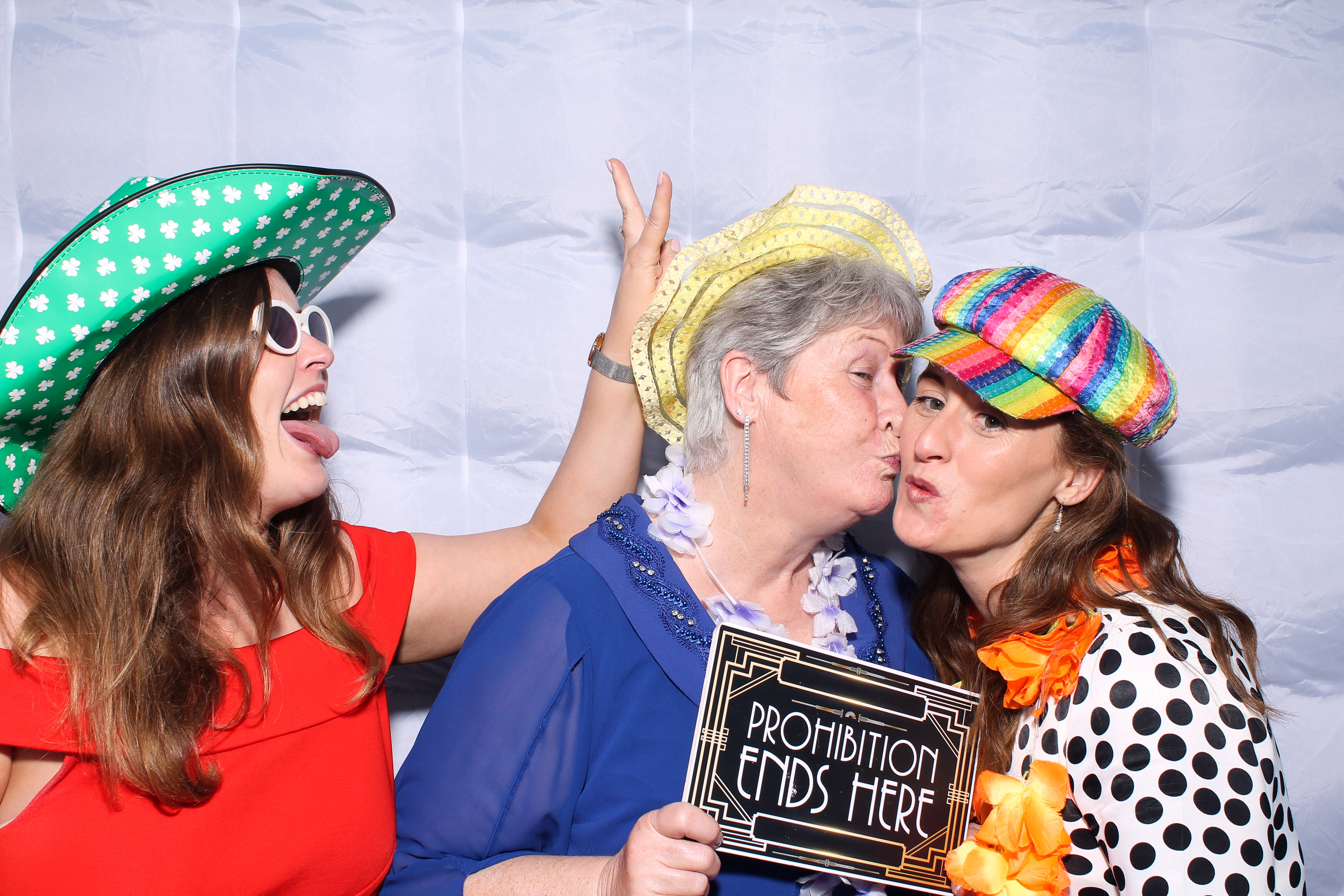 Sandra & Paul | View more photos from the event at gallery.snapmagic.ie/u/SnapMagic/Sandra-Paul