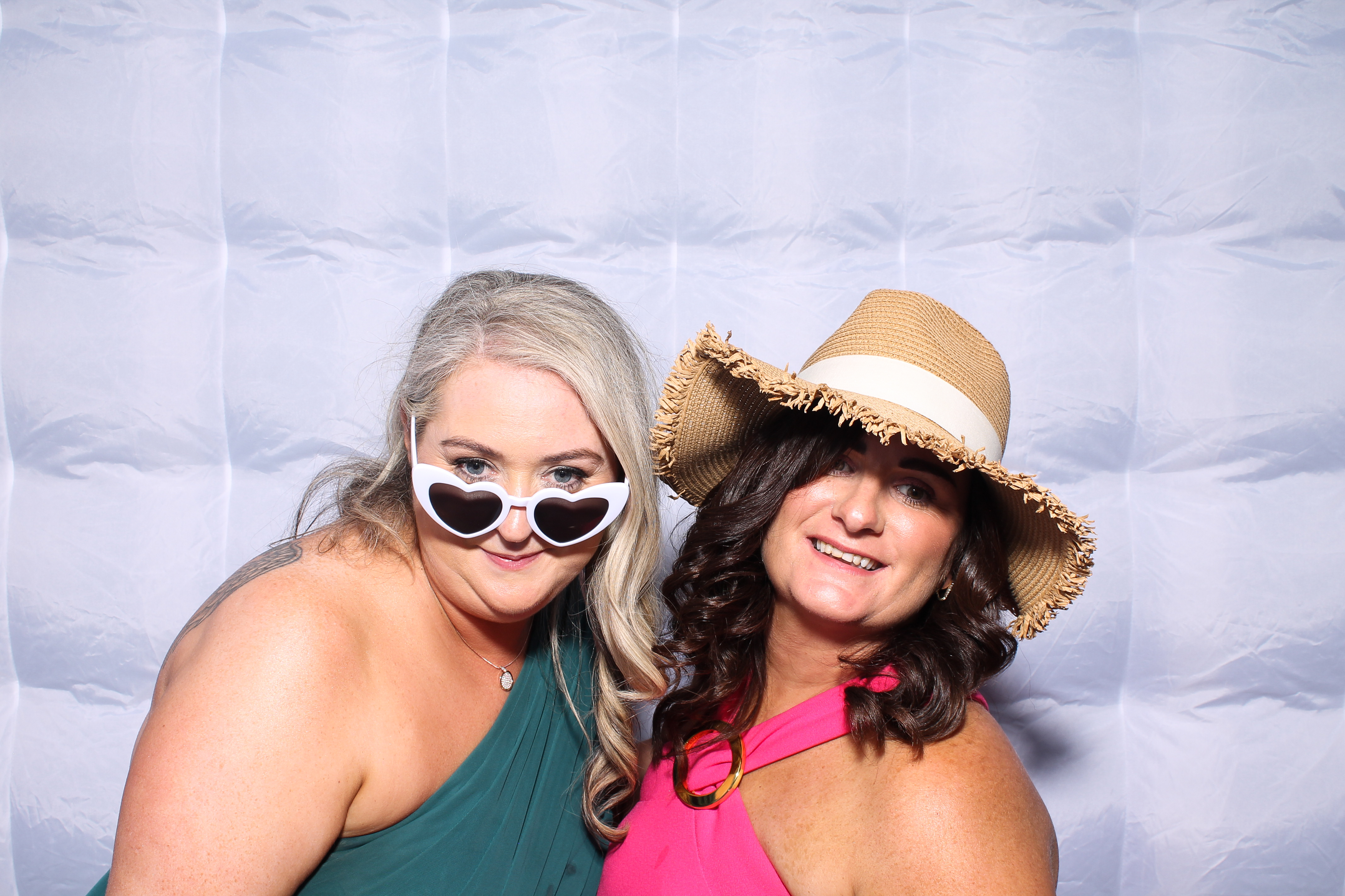 Sandra & Paul | View more photos from the event at gallery.snapmagic.ie/u/SnapMagic/Sandra-Paul