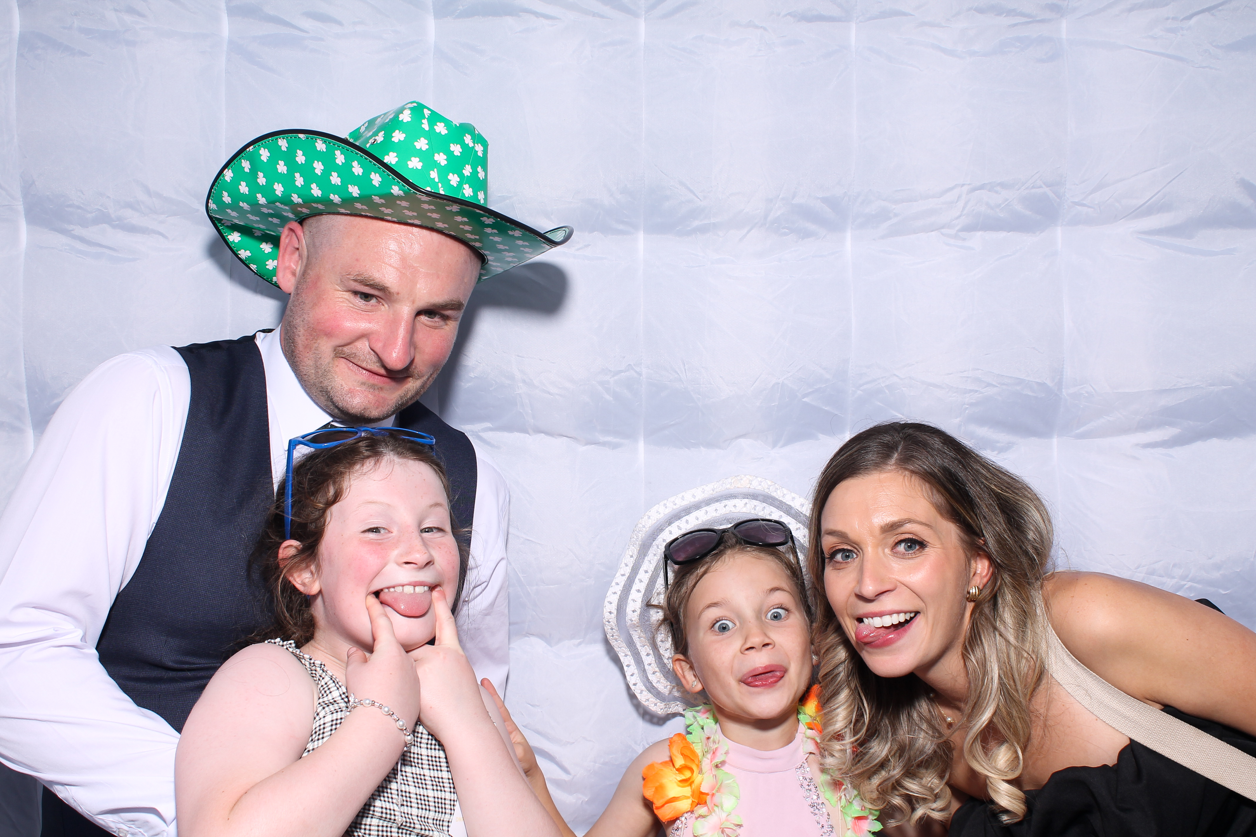 Sandra & Paul | View more photos from the event at gallery.snapmagic.ie/u/SnapMagic/Sandra-Paul