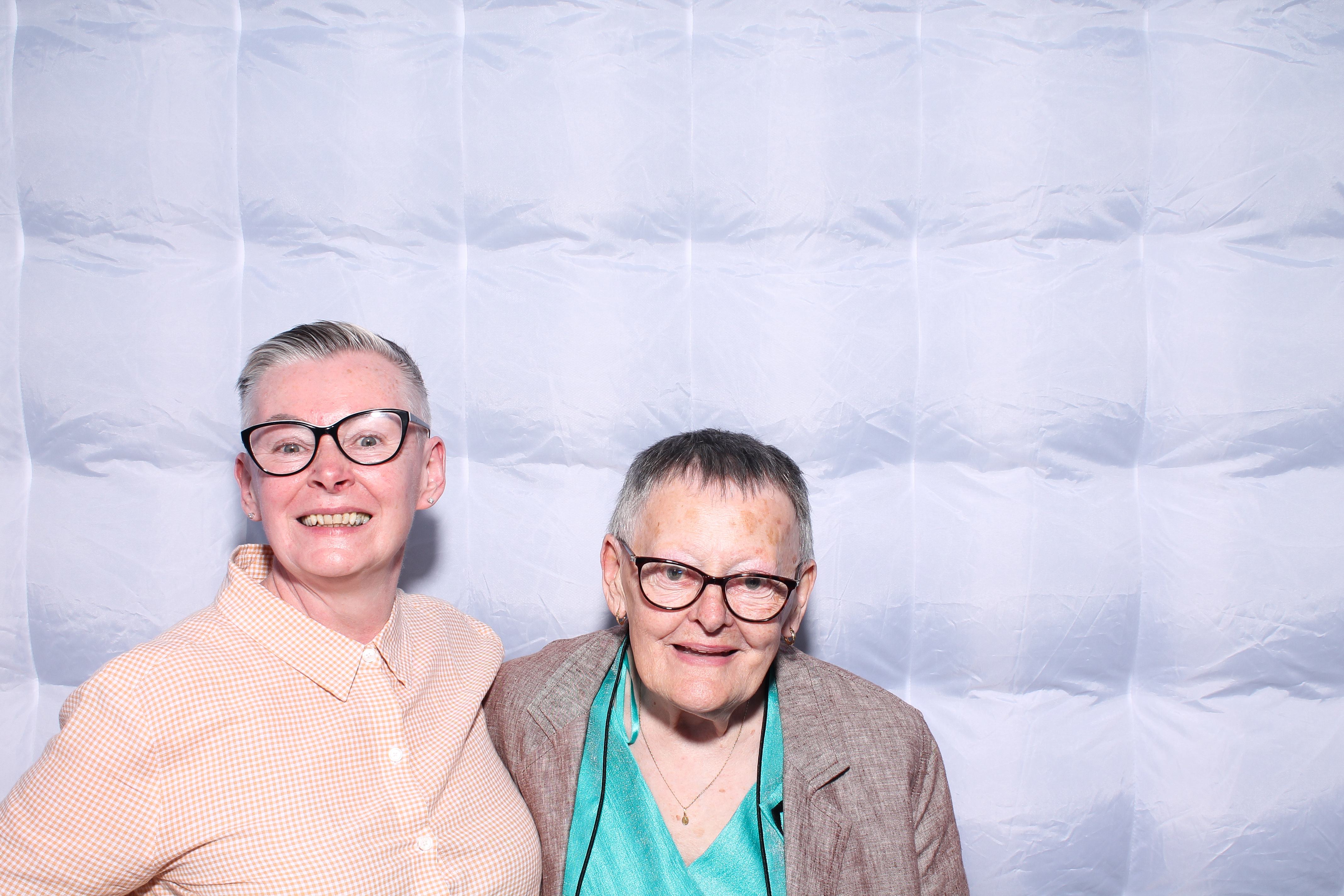 Sandra & Paul | View more photos from the event at gallery.snapmagic.ie/u/SnapMagic/Sandra-Paul