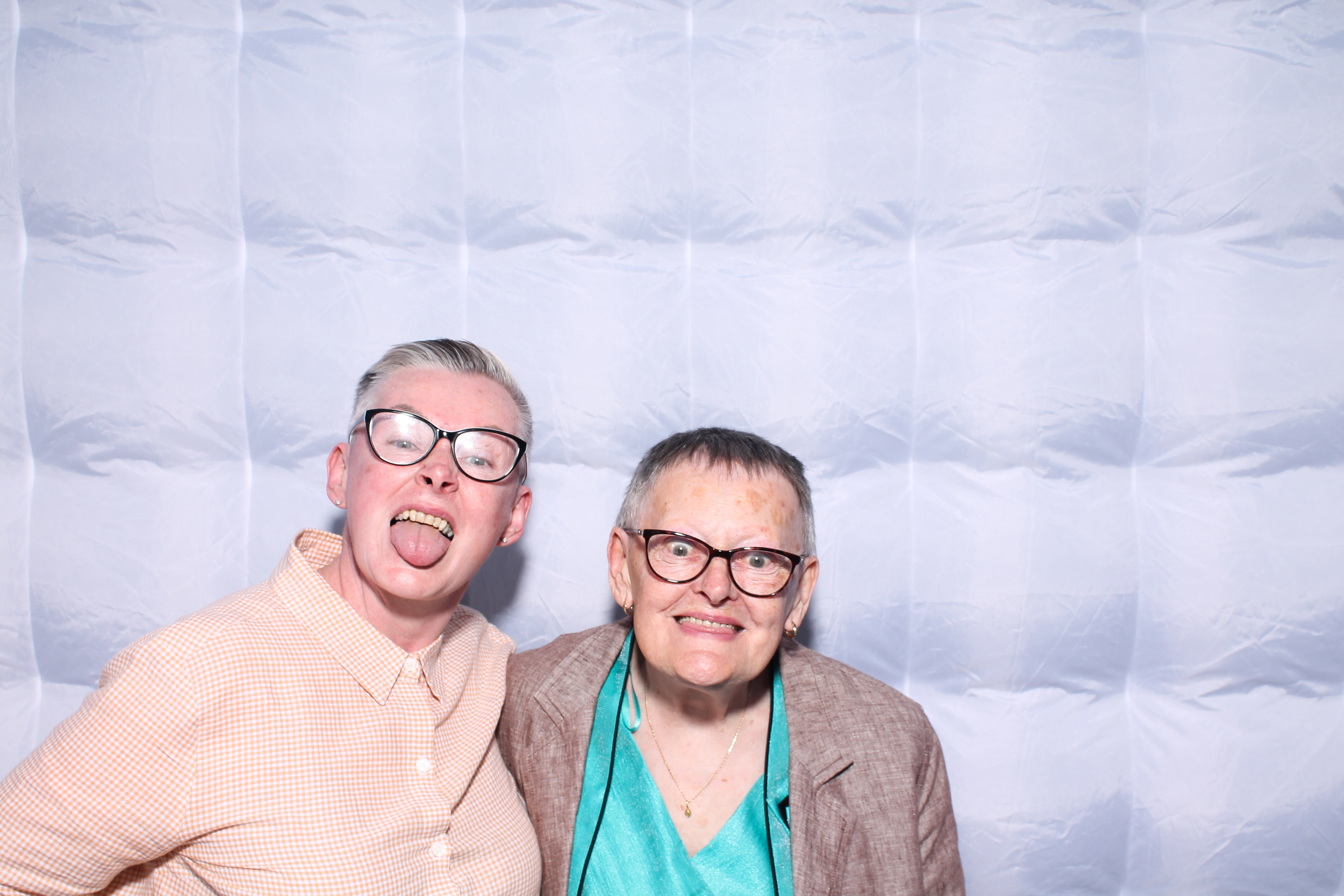 Sandra & Paul | View more photos from the event at gallery.snapmagic.ie/u/SnapMagic/Sandra-Paul