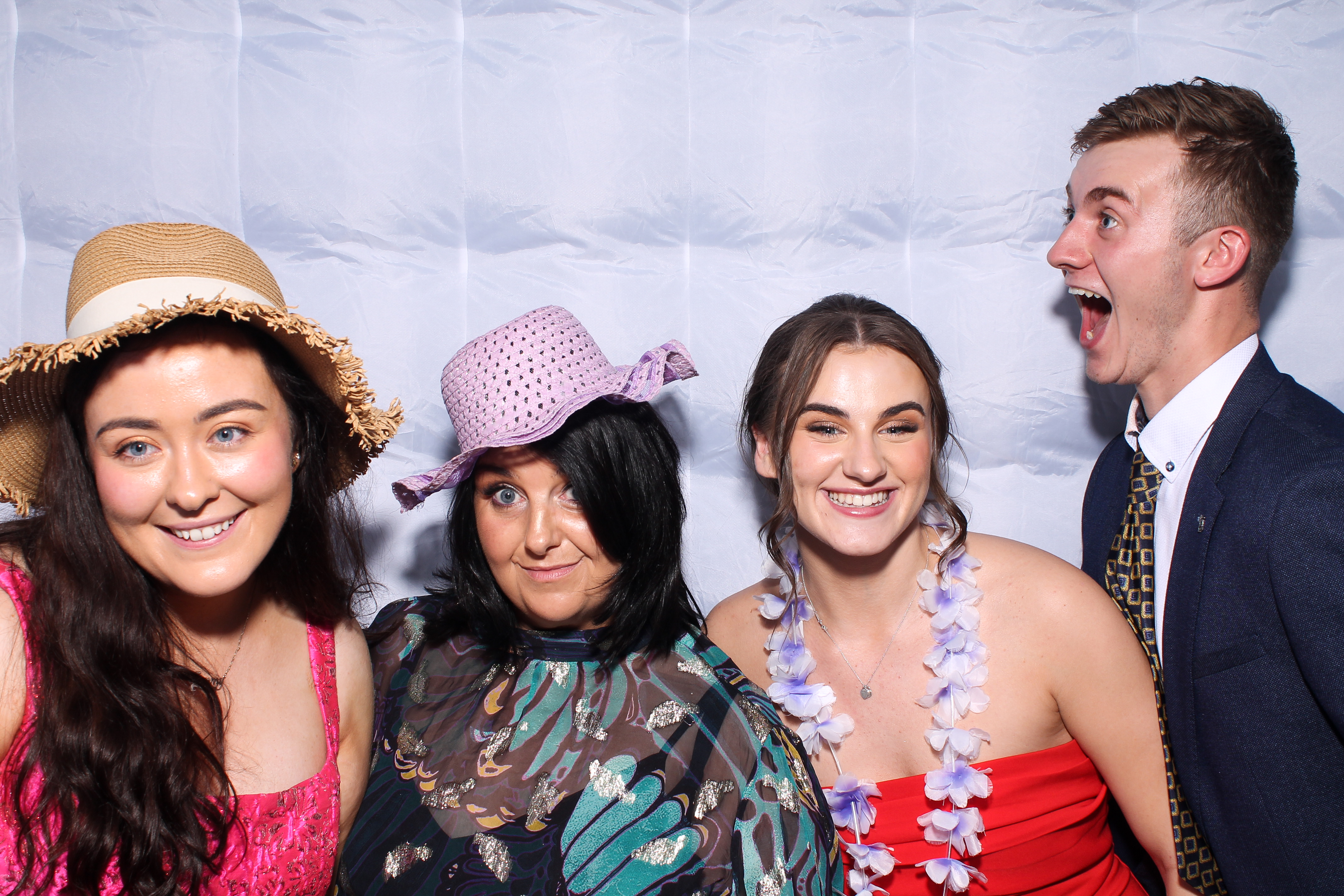 Sandra & Paul | View more photos from the event at gallery.snapmagic.ie/u/SnapMagic/Sandra-Paul