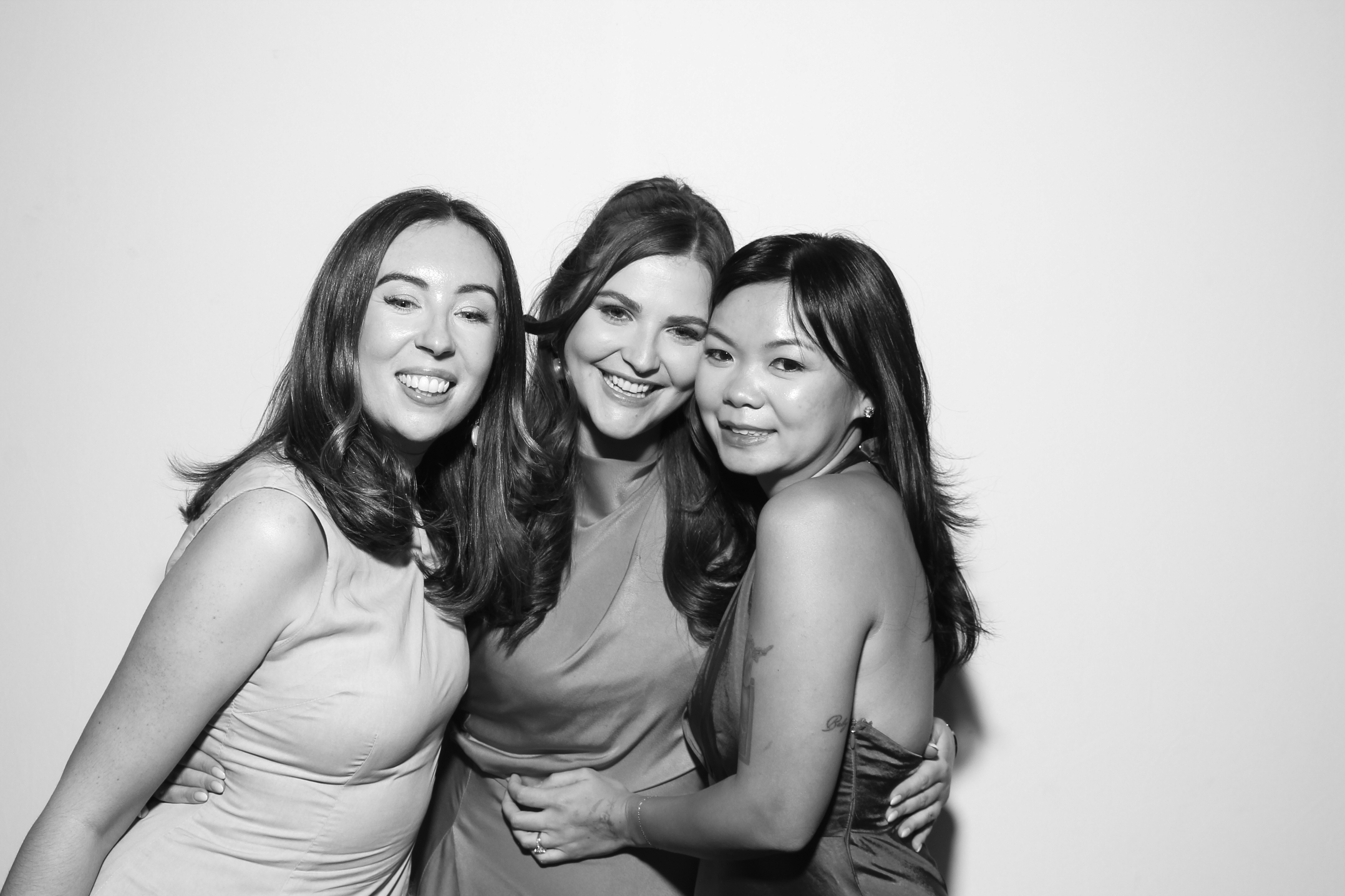 Sarah & James | View more photos from the event at gallery.snapmagic.ie/u/SnapMagic/Sarah-James