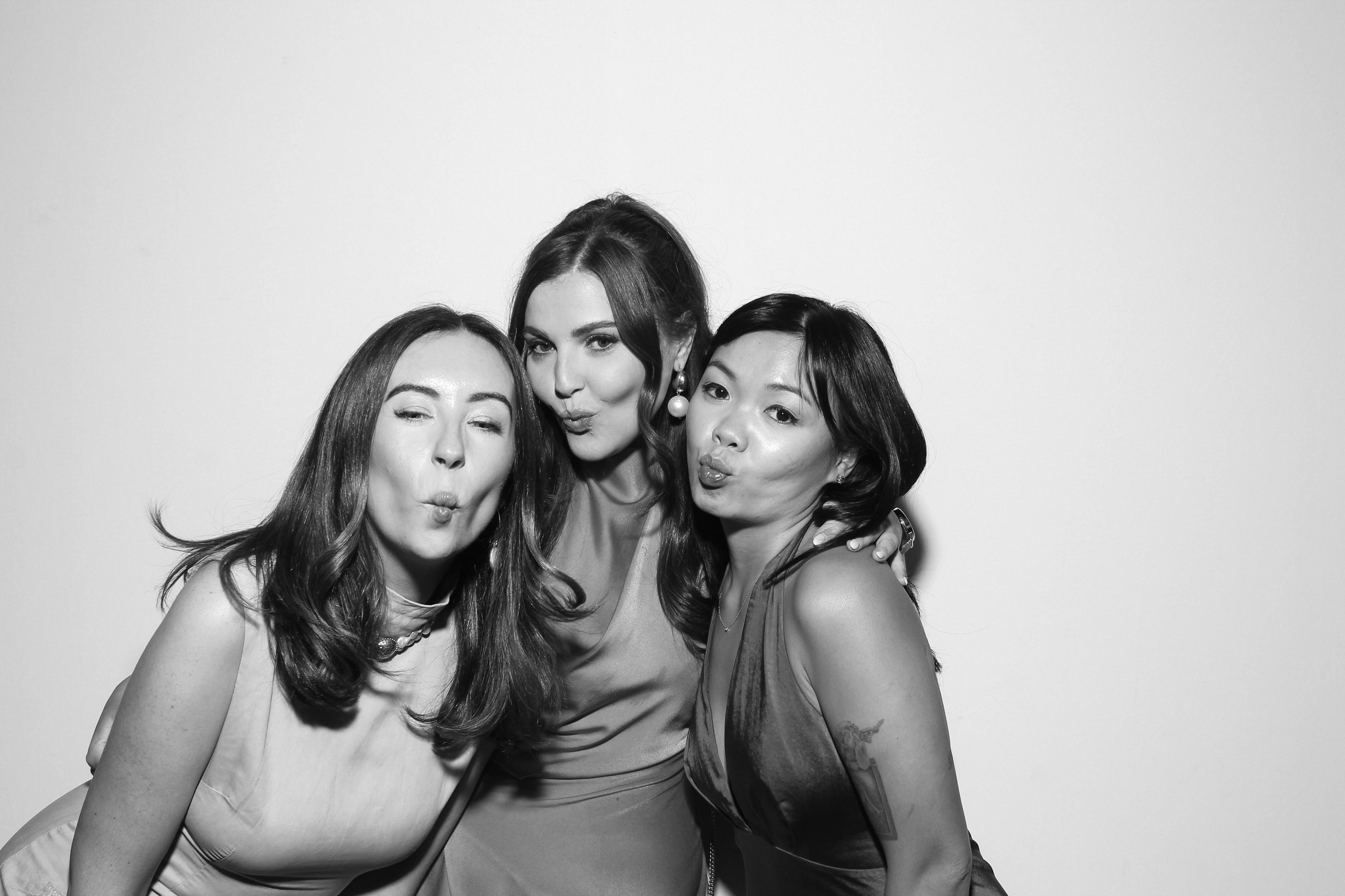 Sarah & James | View more photos from the event at gallery.snapmagic.ie/u/SnapMagic/Sarah-James