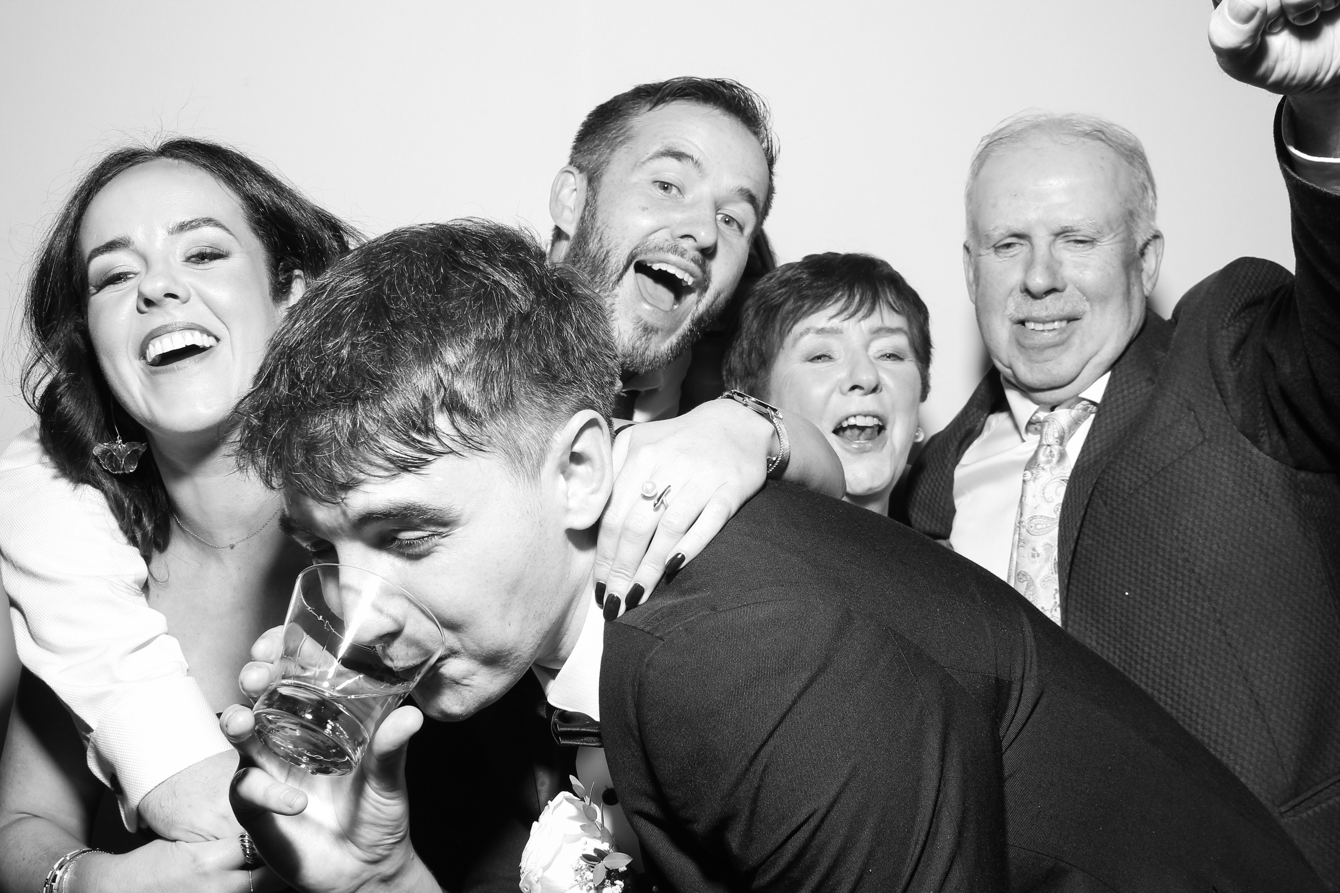 Sarah & James | View more photos from the event at gallery.snapmagic.ie/u/SnapMagic/Sarah-James