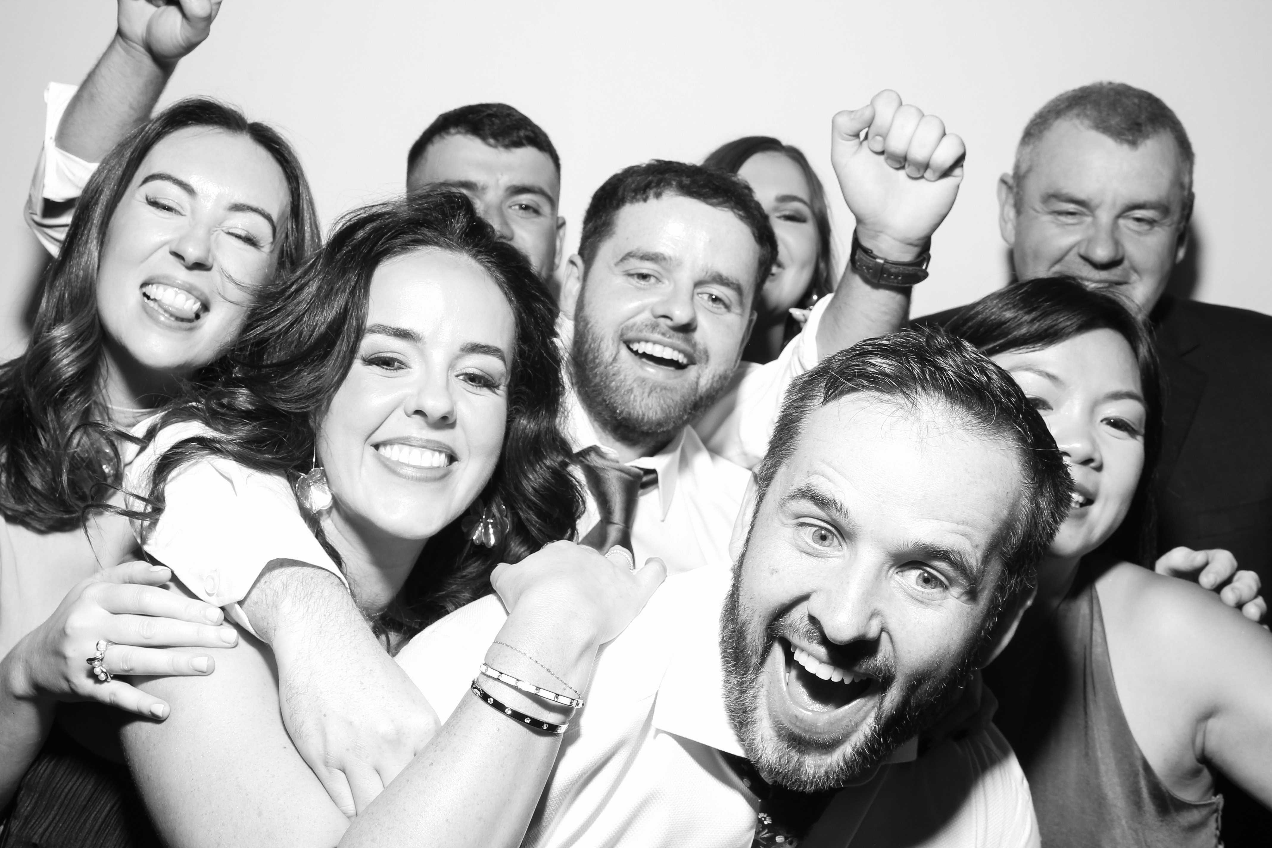 Sarah & James | View more photos from the event at gallery.snapmagic.ie/u/SnapMagic/Sarah-James