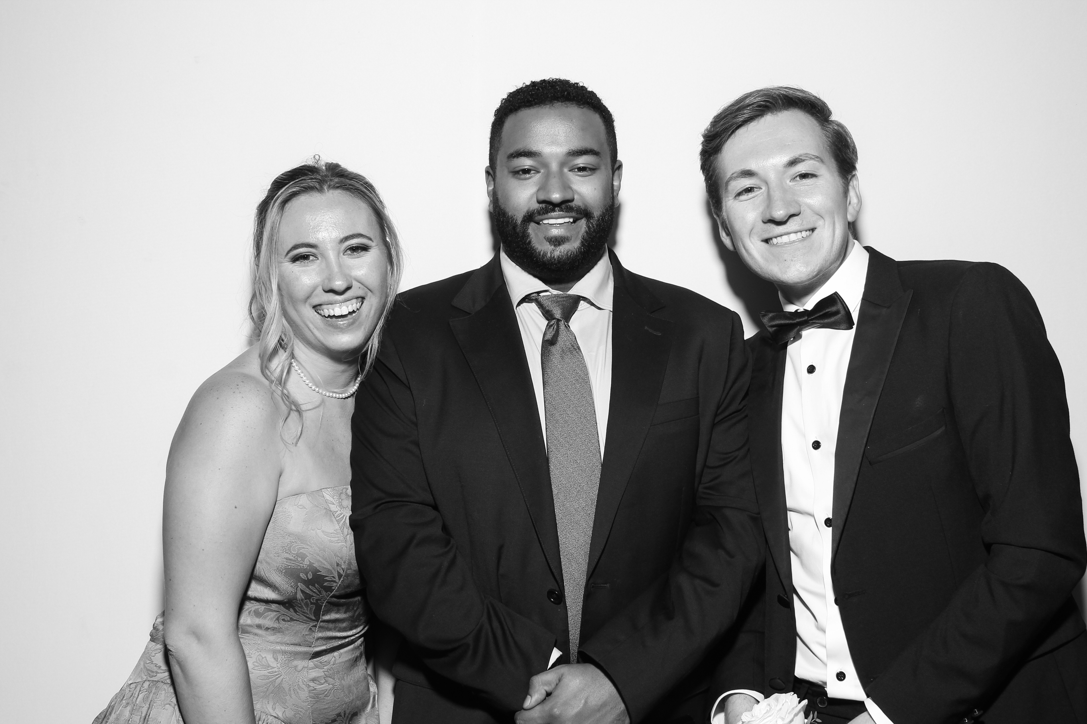 Sarah & James | View more photos from the event at gallery.snapmagic.ie/u/SnapMagic/Sarah-James