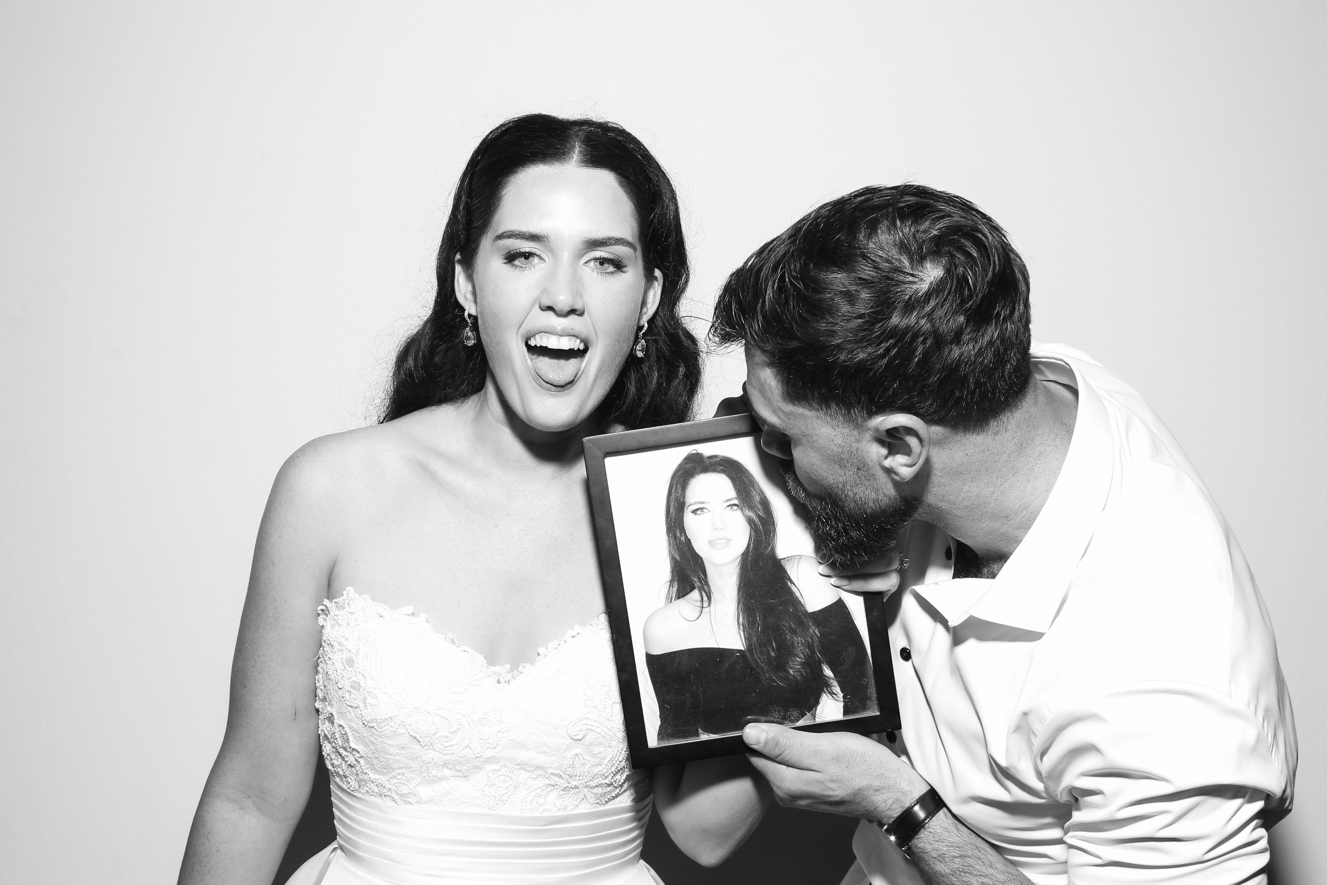 Sarah & James | View more photos from the event at gallery.snapmagic.ie/u/SnapMagic/Sarah-James