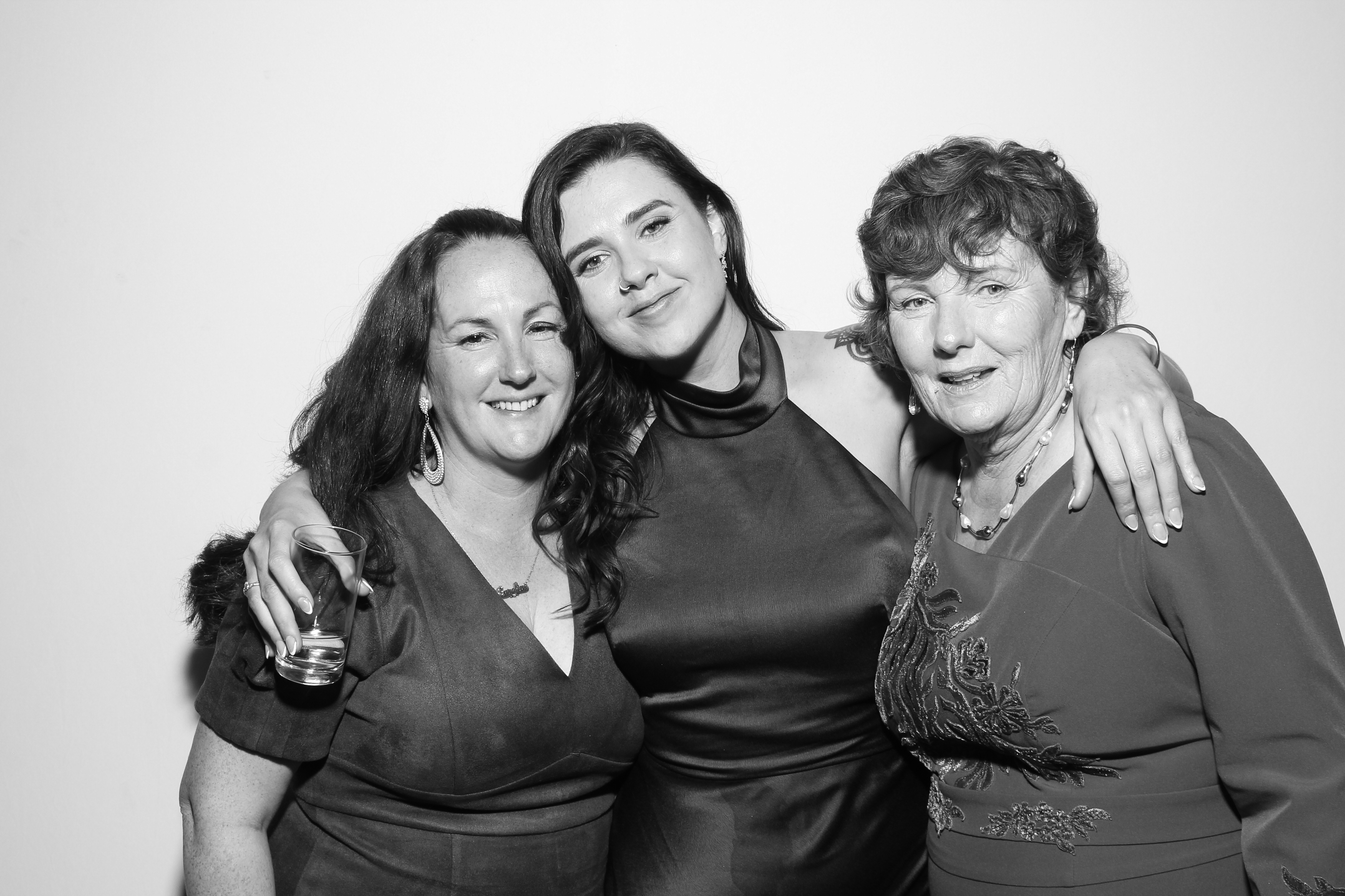 Sarah & James | View more photos from the event at gallery.snapmagic.ie/u/SnapMagic/Sarah-James