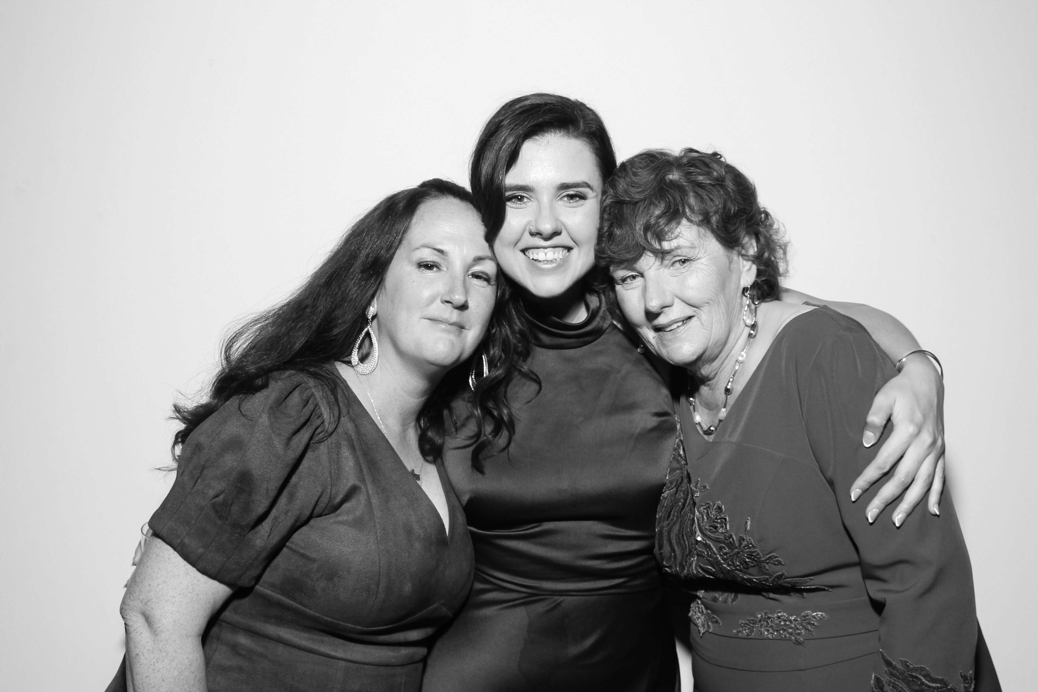 Sarah & James | View more photos from the event at gallery.snapmagic.ie/u/SnapMagic/Sarah-James