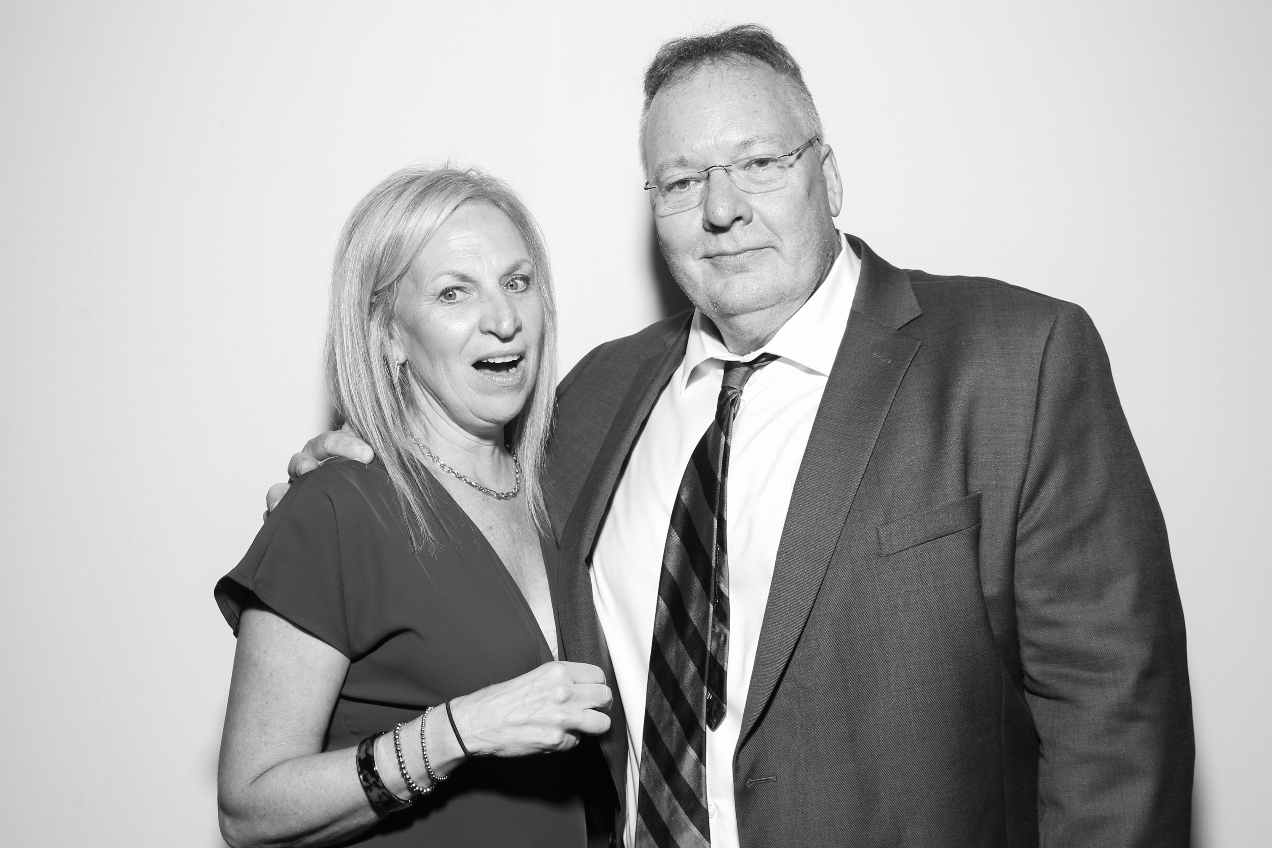 Sarah & James | View more photos from the event at gallery.snapmagic.ie/u/SnapMagic/Sarah-James