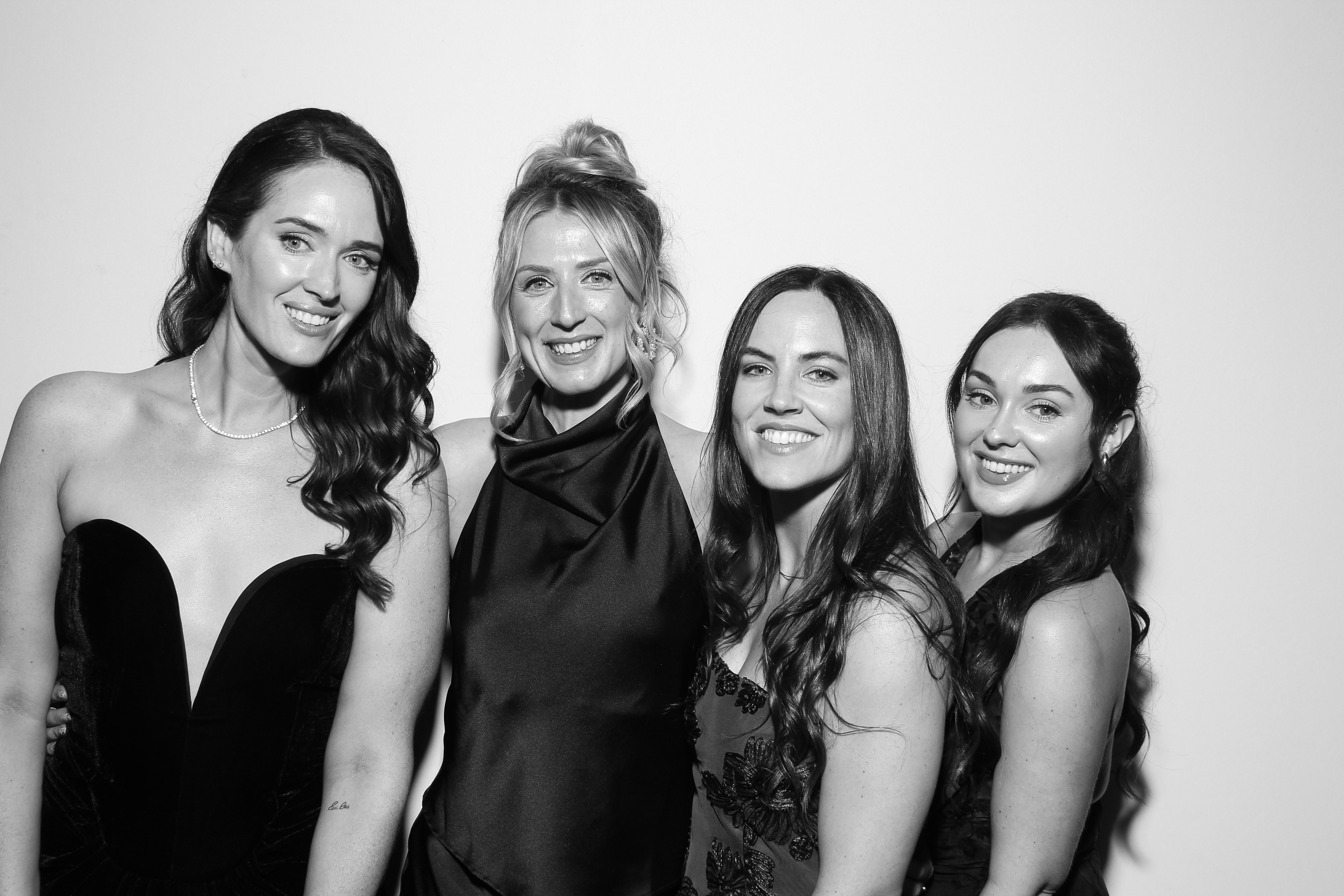 Sarah & James | View more photos from the event at gallery.snapmagic.ie/u/SnapMagic/Sarah-James