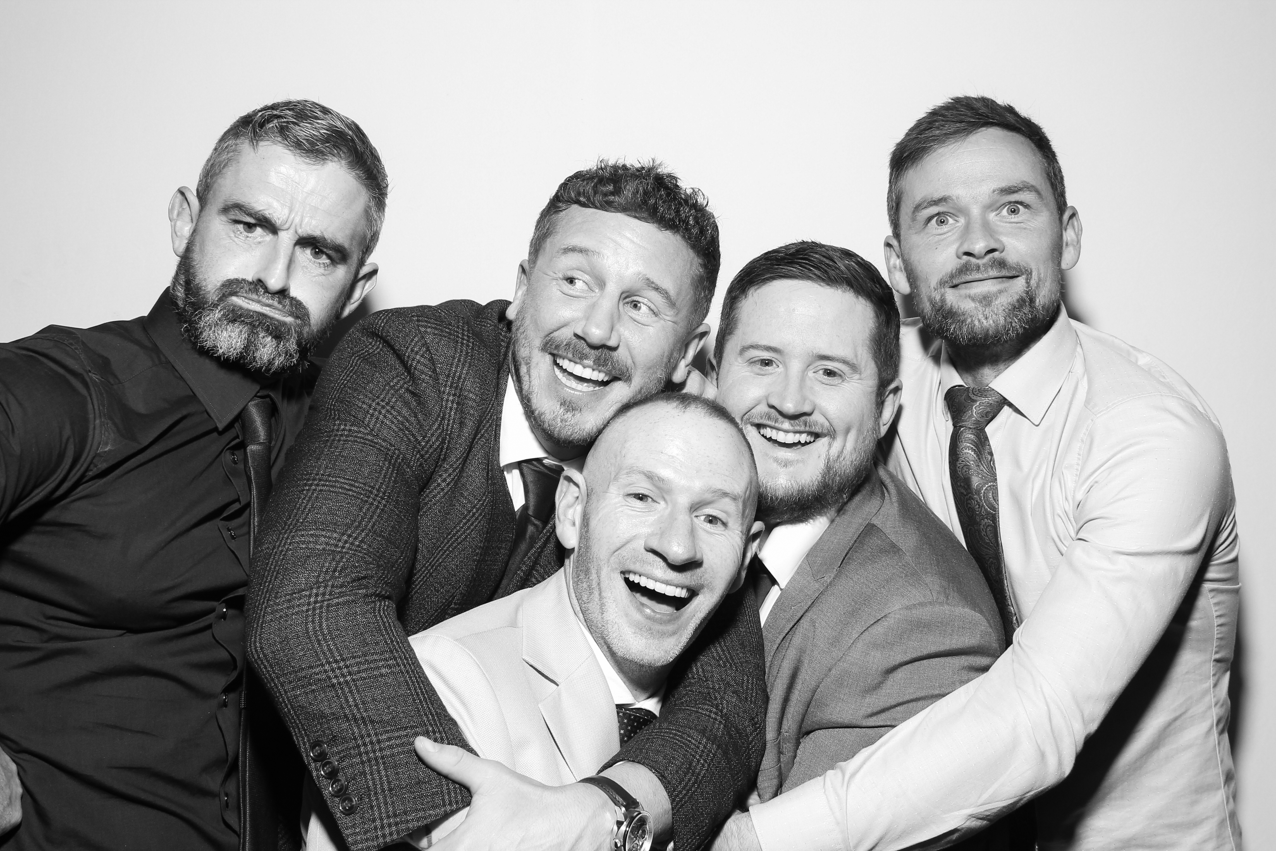 Sarah & James | View more photos from the event at gallery.snapmagic.ie/u/SnapMagic/Sarah-James