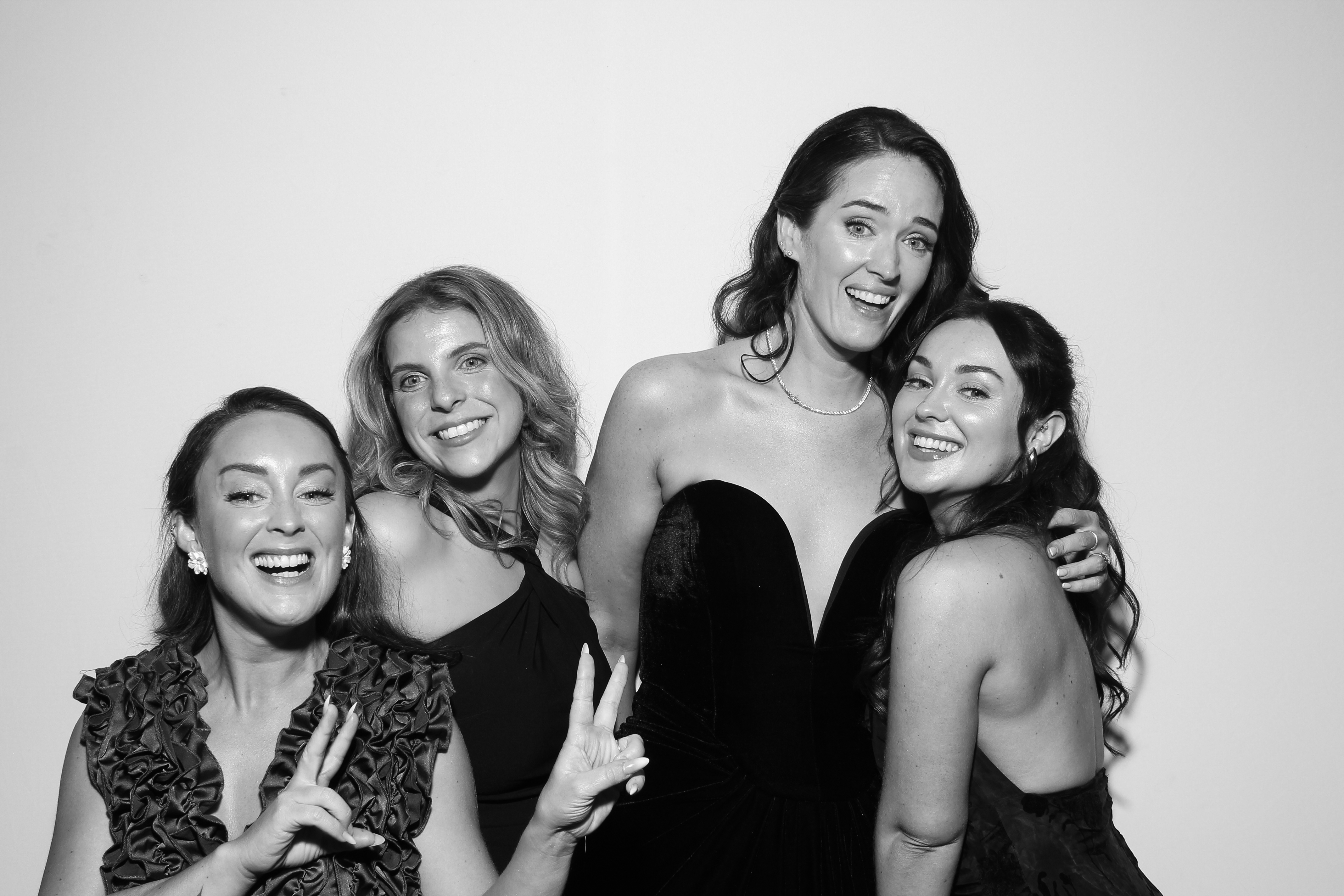 Sarah & James | View more photos from the event at gallery.snapmagic.ie/u/SnapMagic/Sarah-James