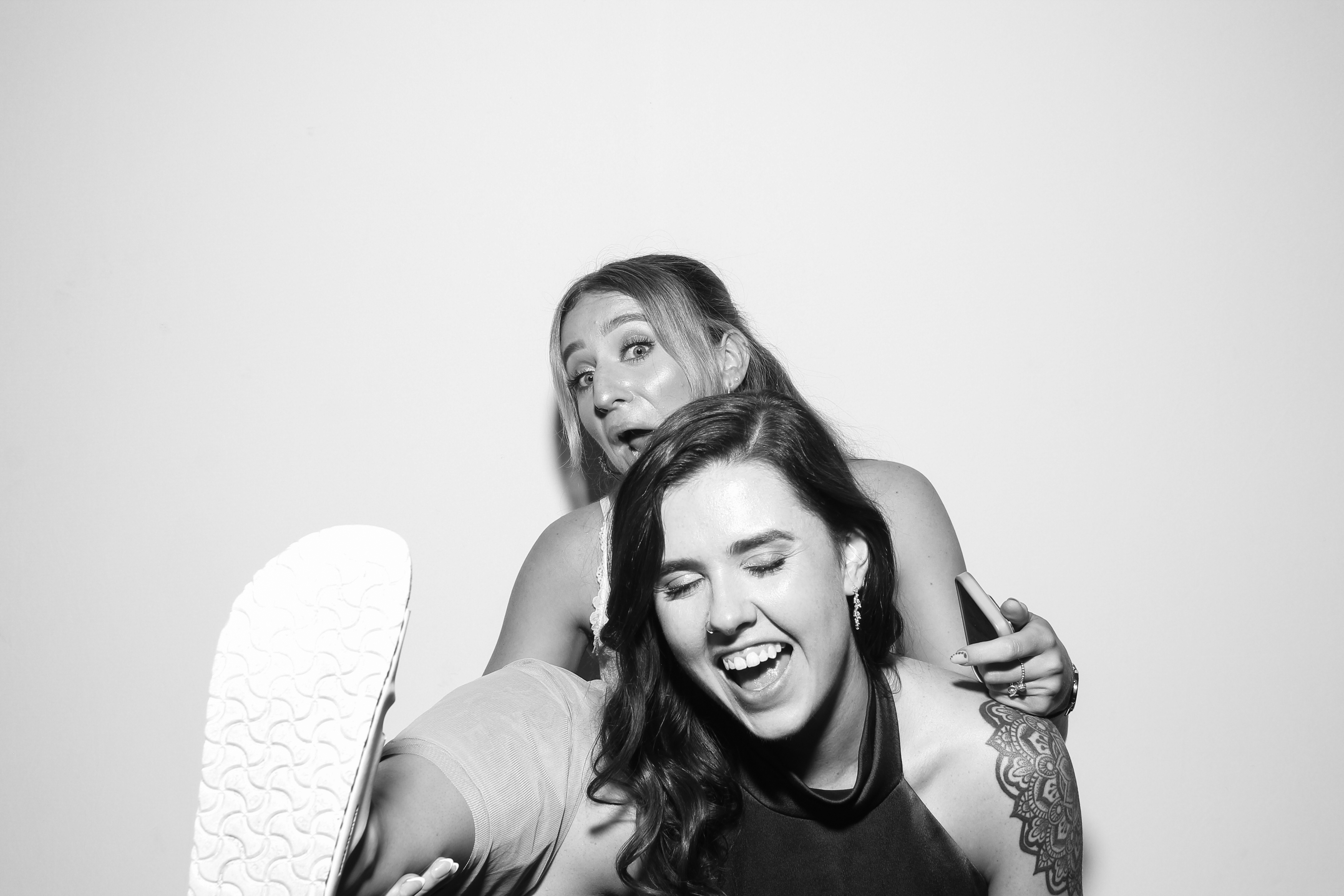 Sarah & James | View more photos from the event at gallery.snapmagic.ie/u/SnapMagic/Sarah-James