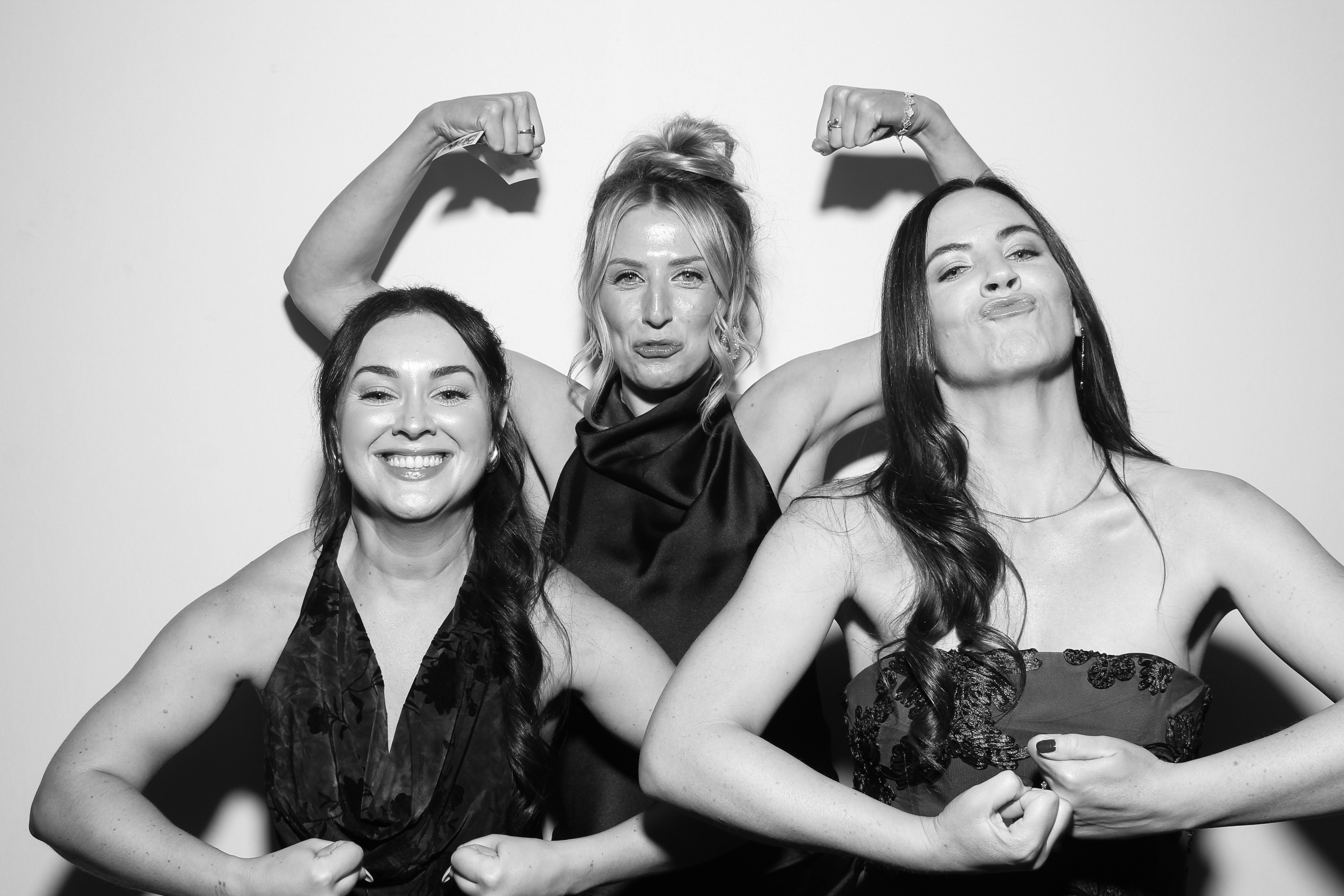 Sarah & James | View more photos from the event at gallery.snapmagic.ie/u/SnapMagic/Sarah-James