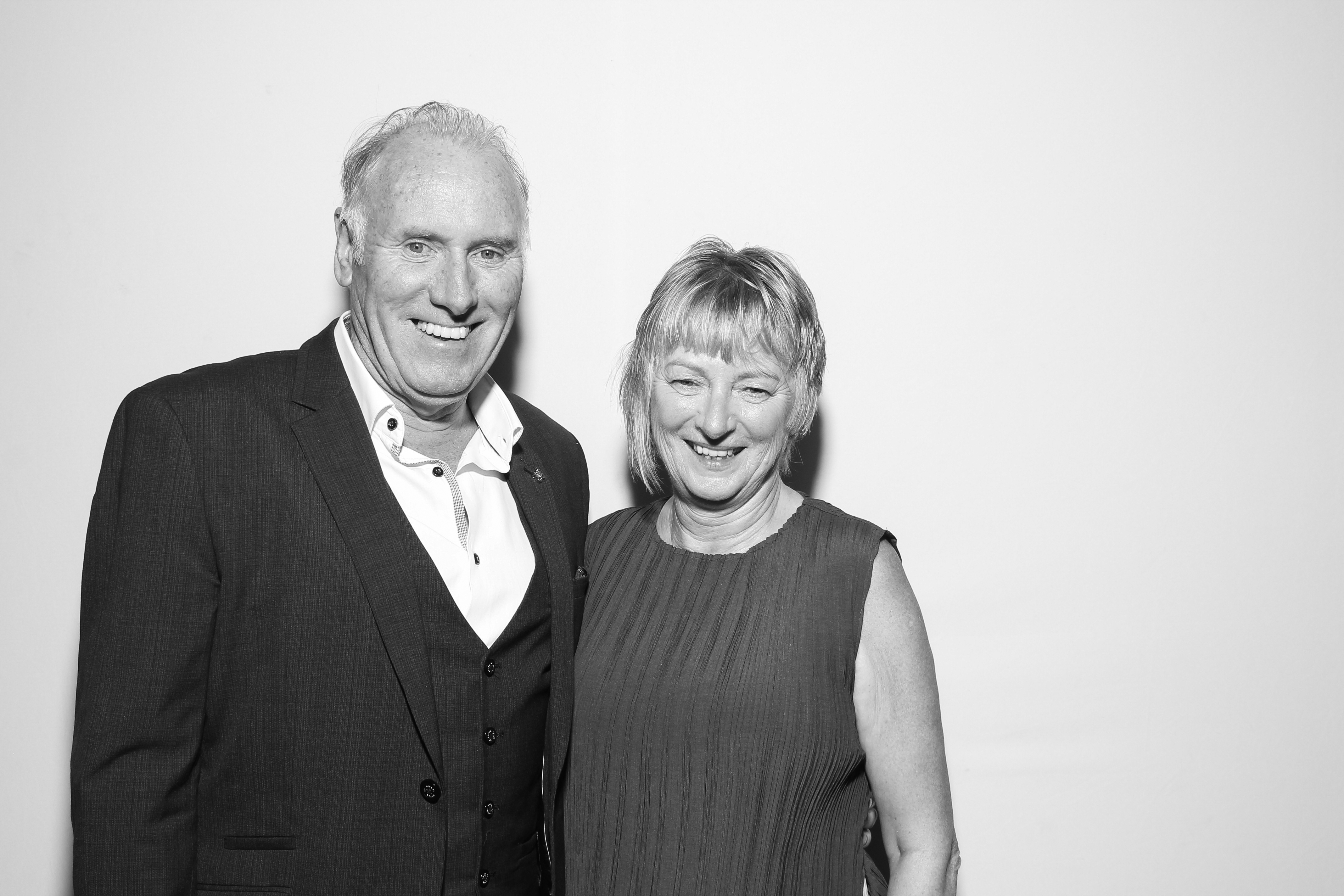 Sarah & James | View more photos from the event at gallery.snapmagic.ie/u/SnapMagic/Sarah-James