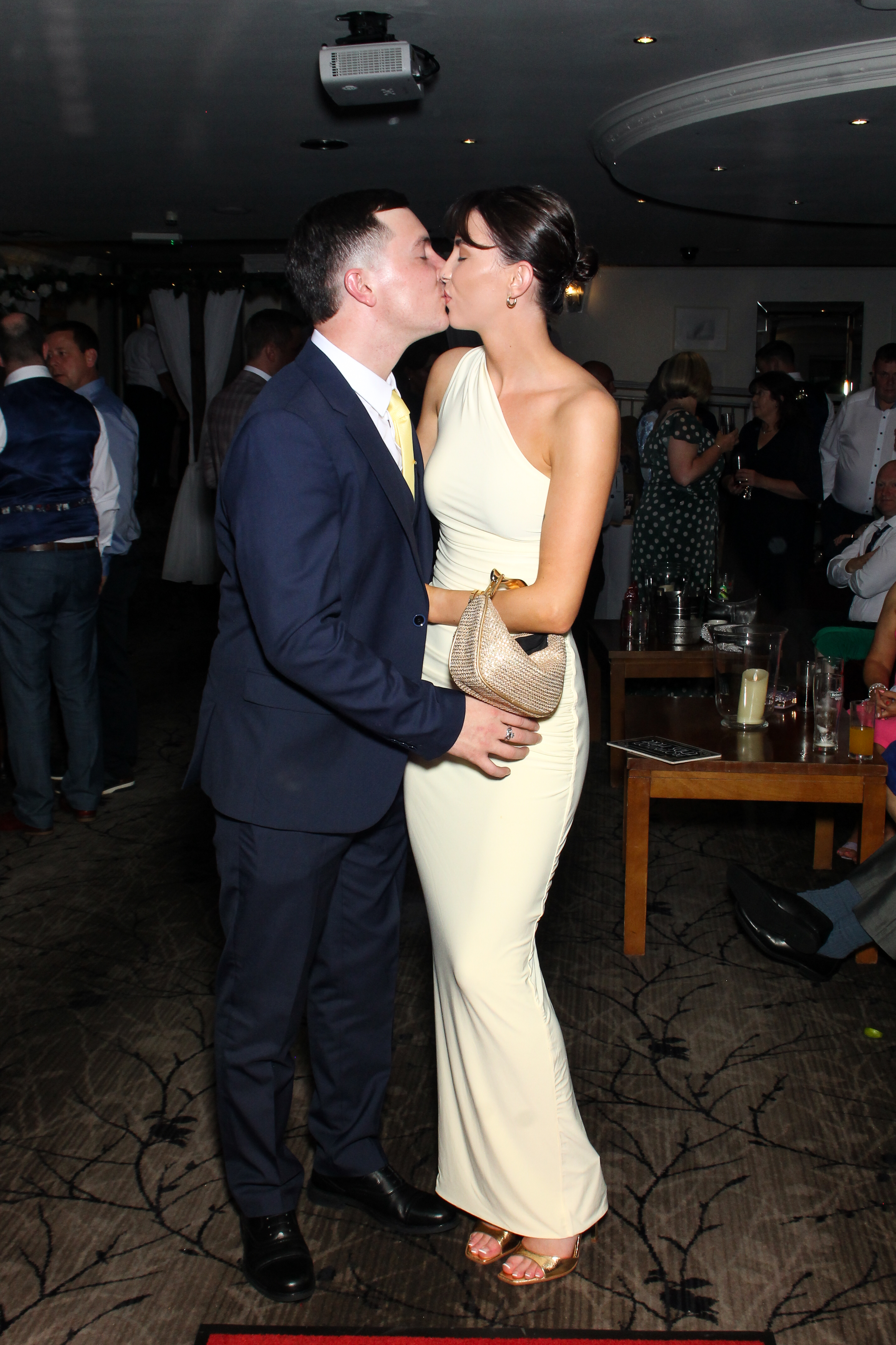 Sharon & Aiden | View more photos from the event at gallery.snapmagic.ie/u/SnapMagic/Sharon-Aiden