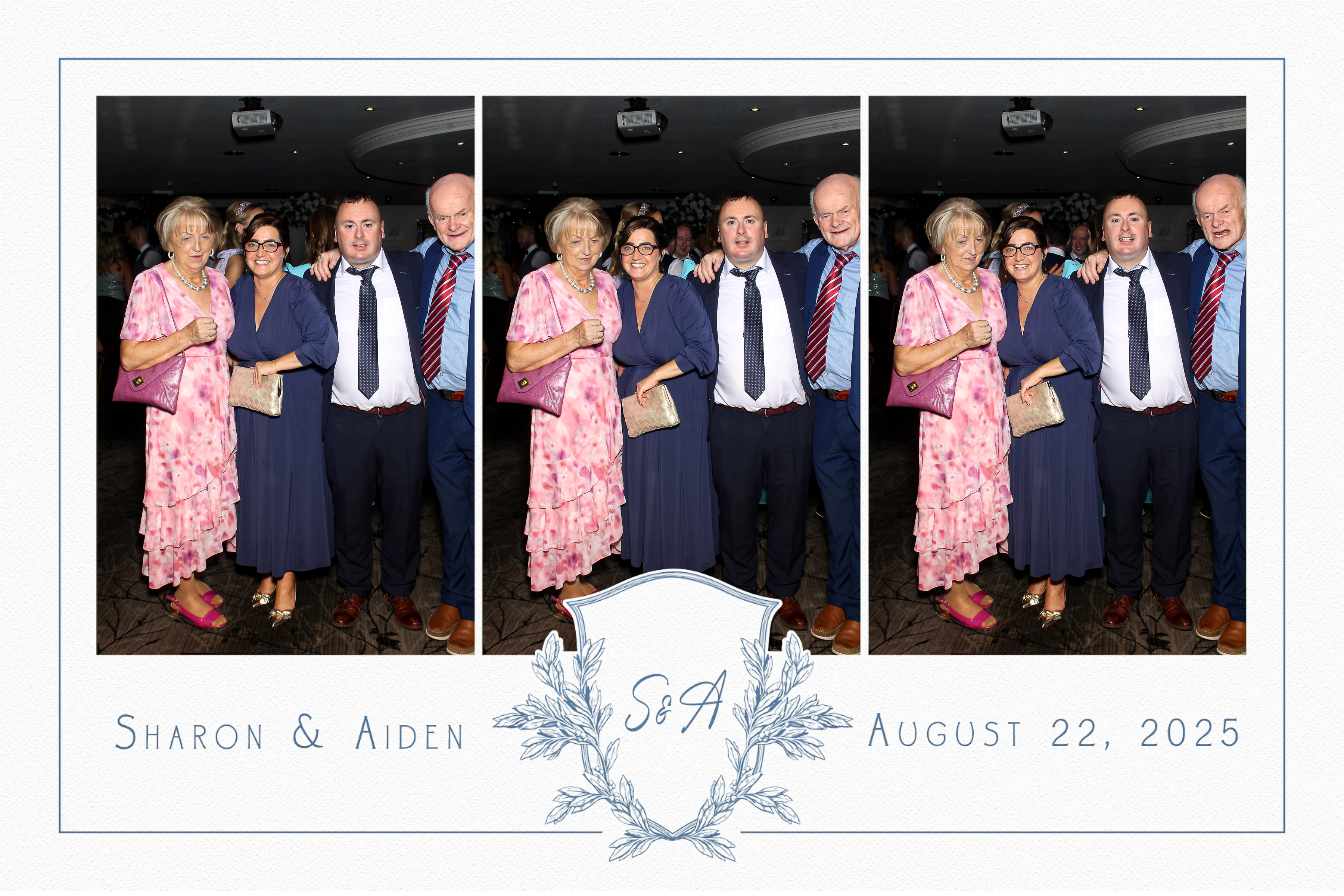 Sharon & Aiden | View more photos from the event at gallery.snapmagic.ie/u/SnapMagic/Sharon-Aiden