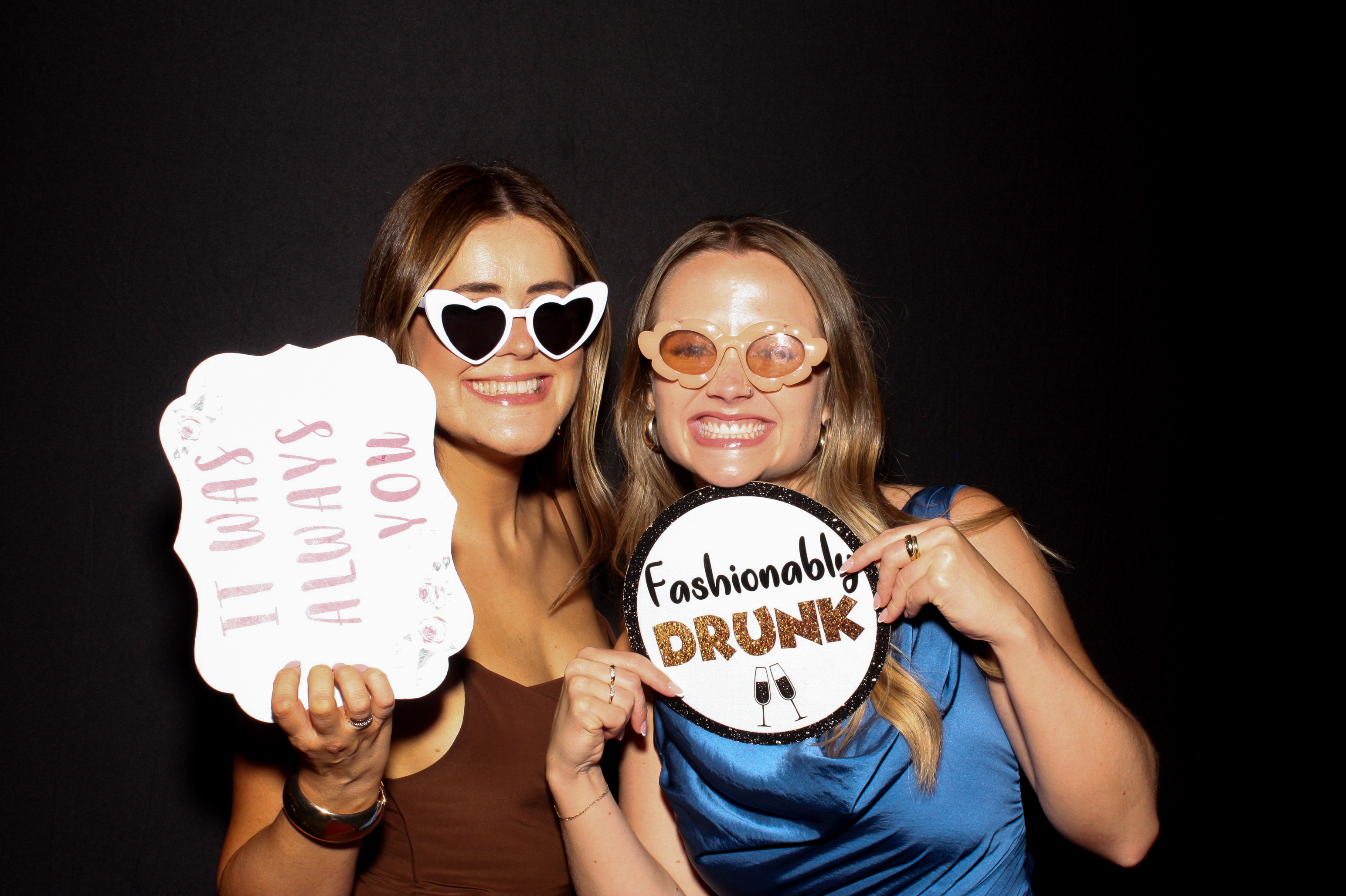 Sinead & Ryan | View more photos from the event at gallery.snapmagic.ie/u/SnapMagic/Sinead-Ryan