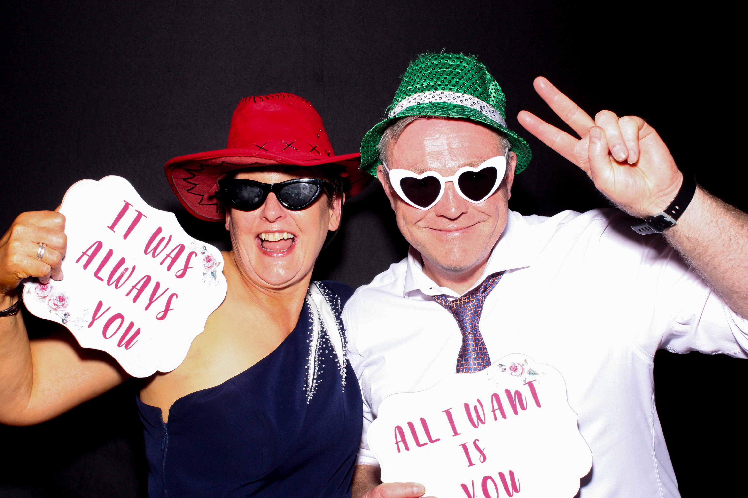 Sinead & Ryan | View more photos from the event at gallery.snapmagic.ie/u/SnapMagic/Sinead-Ryan