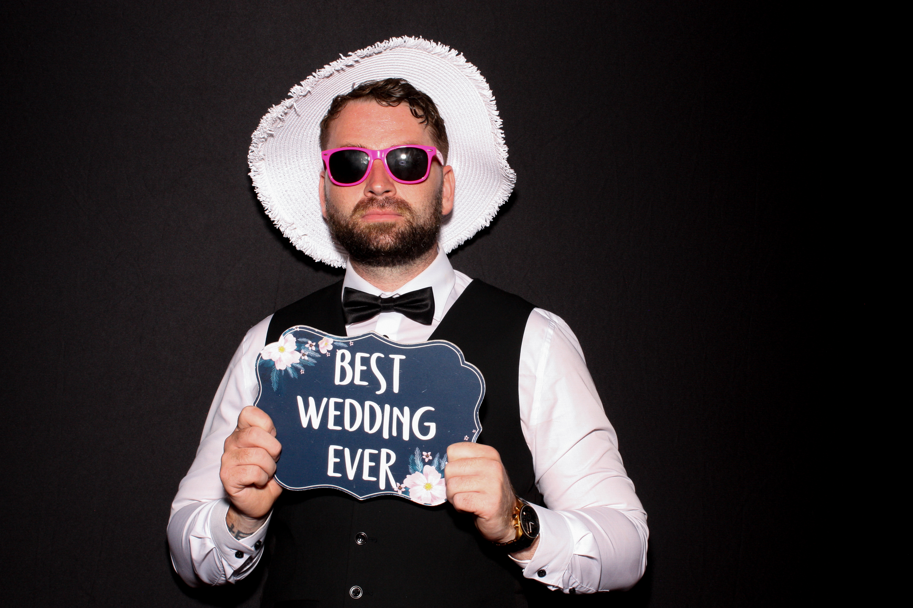 Sinead & Ryan | View more photos from the event at gallery.snapmagic.ie/u/SnapMagic/Sinead-Ryan