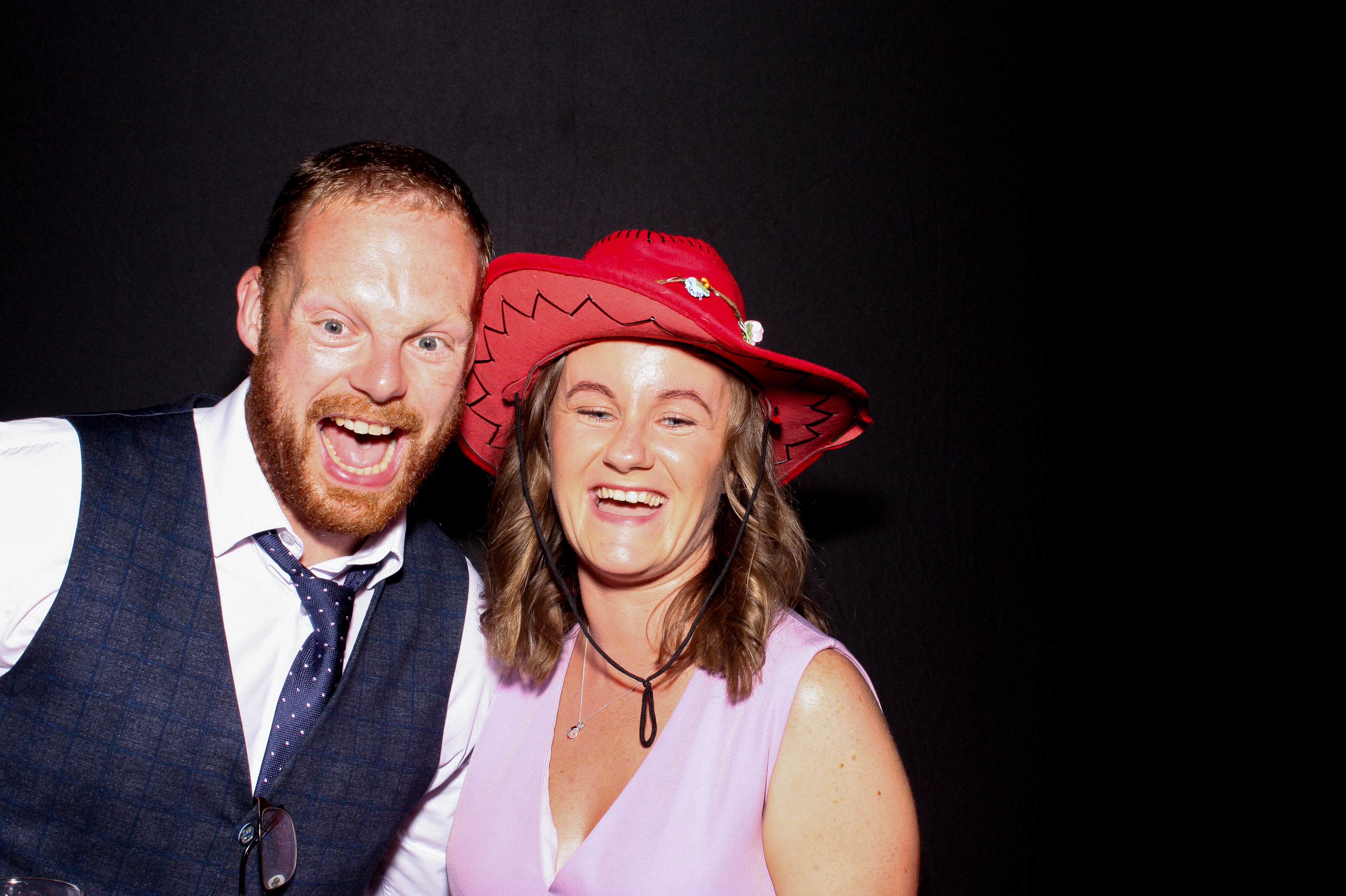 Sinead & Ryan | View more photos from the event at gallery.snapmagic.ie/u/SnapMagic/Sinead-Ryan