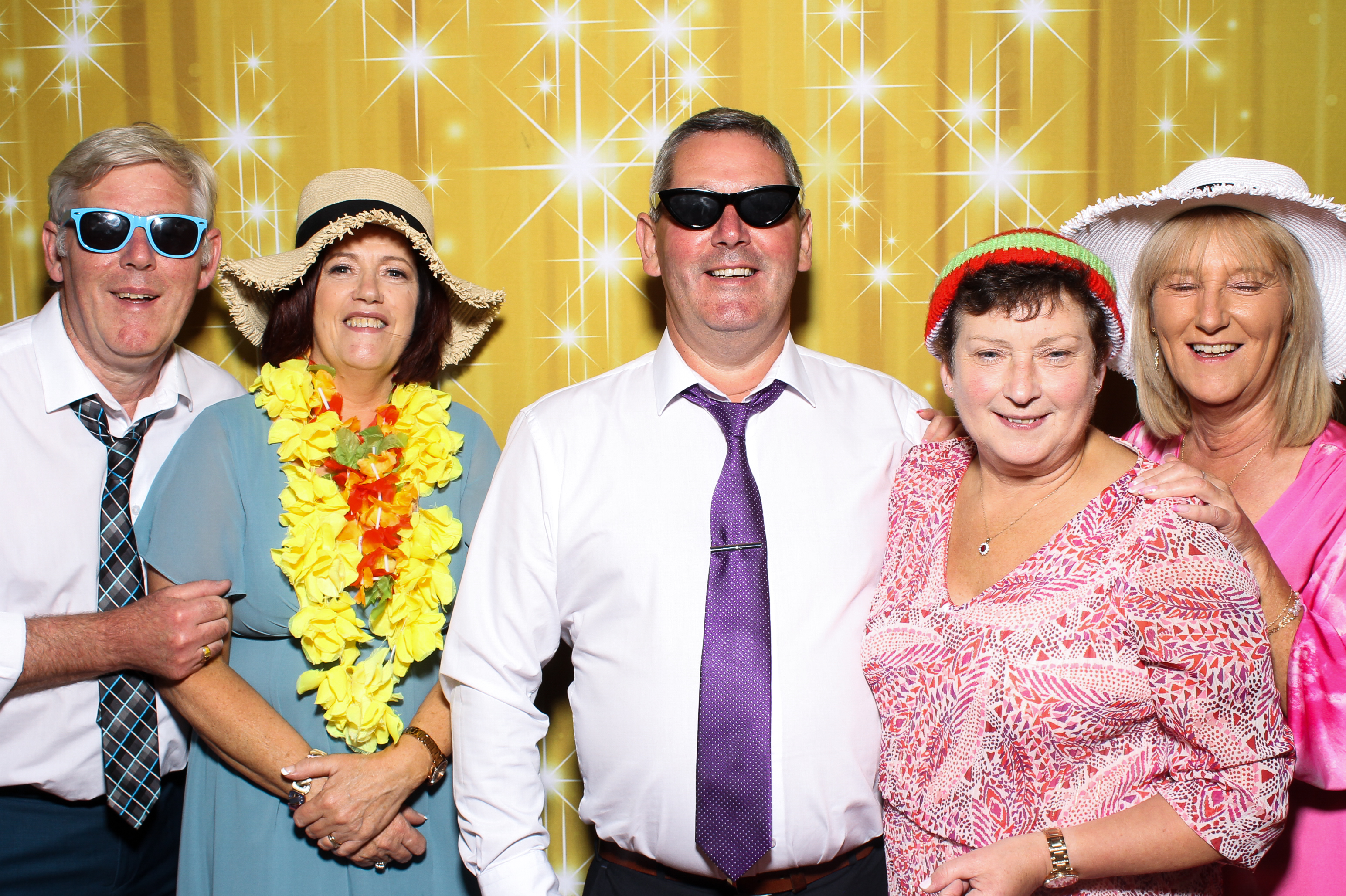 Sinead & Tom | View more photos from the event at gallery.snapmagic.ie/u/SnapMagic/Sinead-Tom