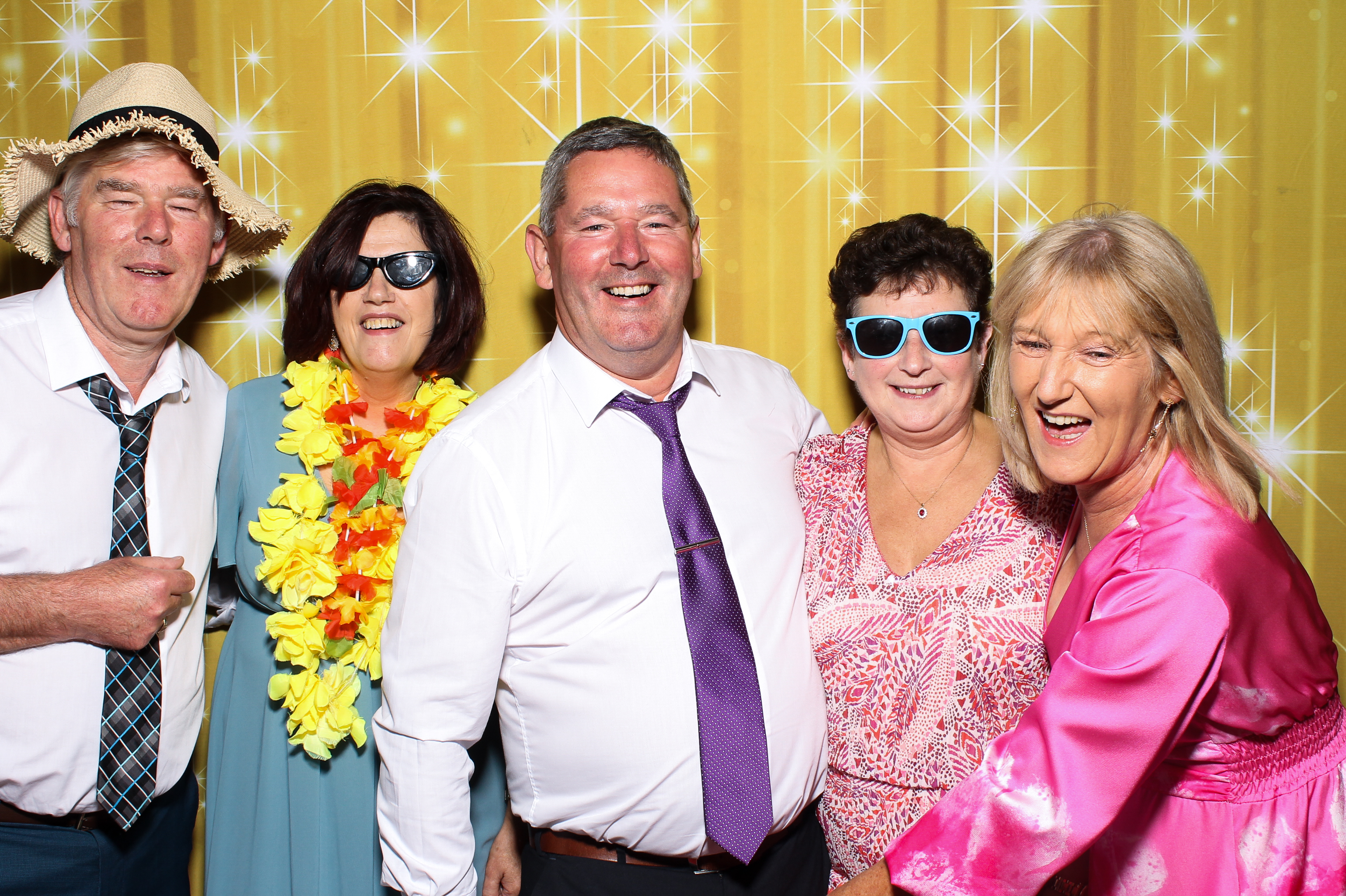 Sinead & Tom | View more photos from the event at gallery.snapmagic.ie/u/SnapMagic/Sinead-Tom