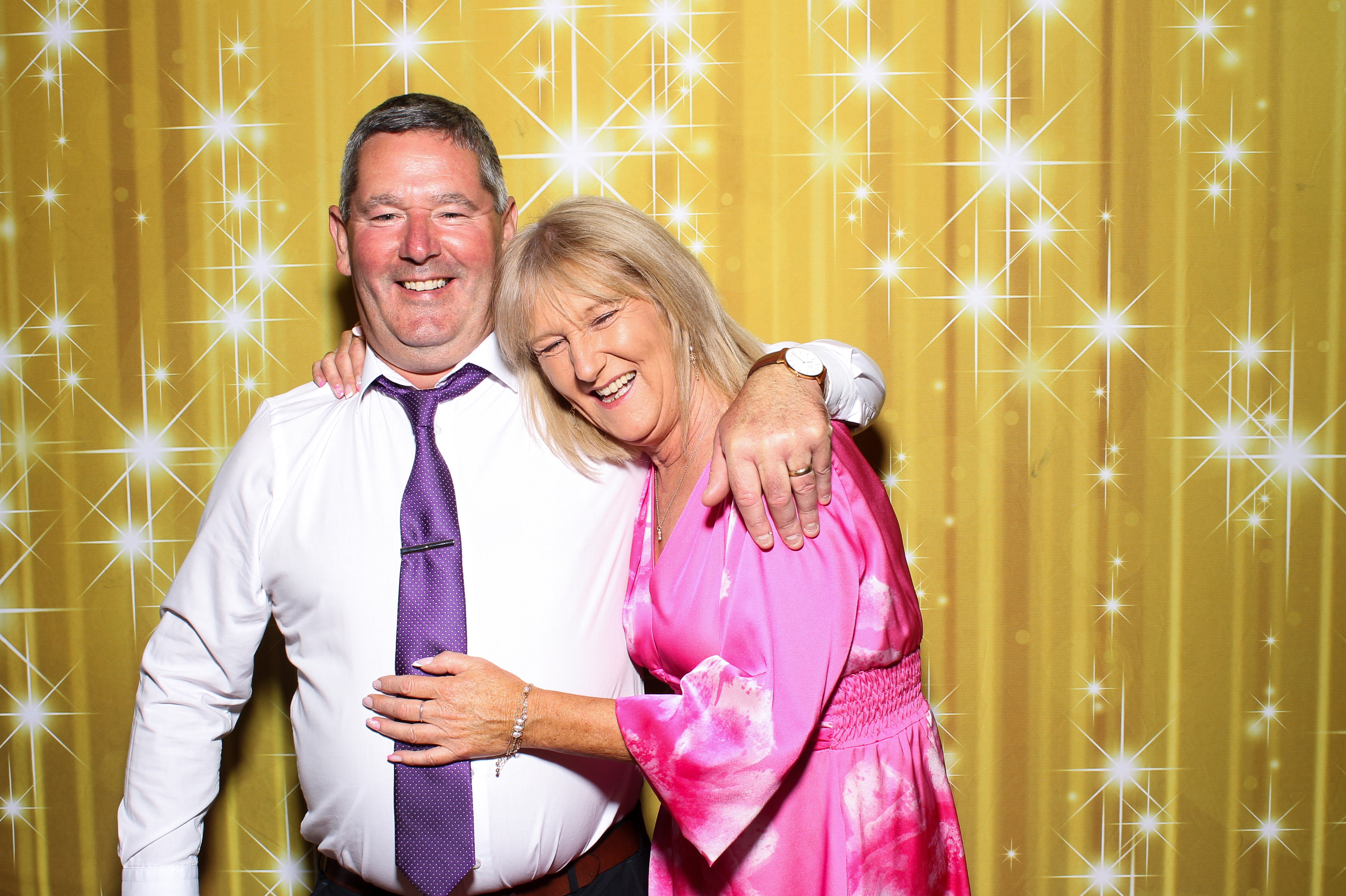 Sinead & Tom | View more photos from the event at gallery.snapmagic.ie/u/SnapMagic/Sinead-Tom