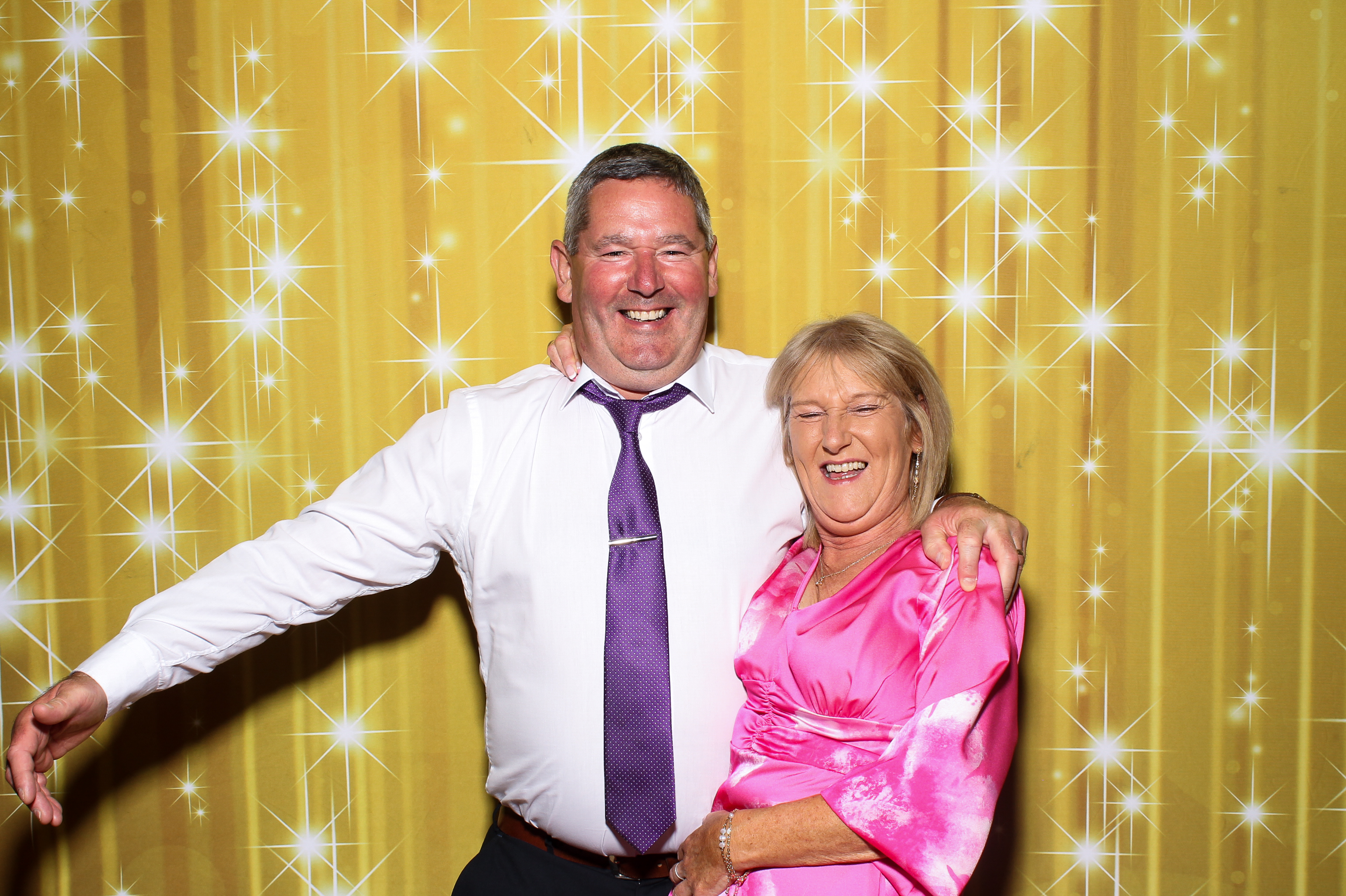 Sinead & Tom | View more photos from the event at gallery.snapmagic.ie/u/SnapMagic/Sinead-Tom