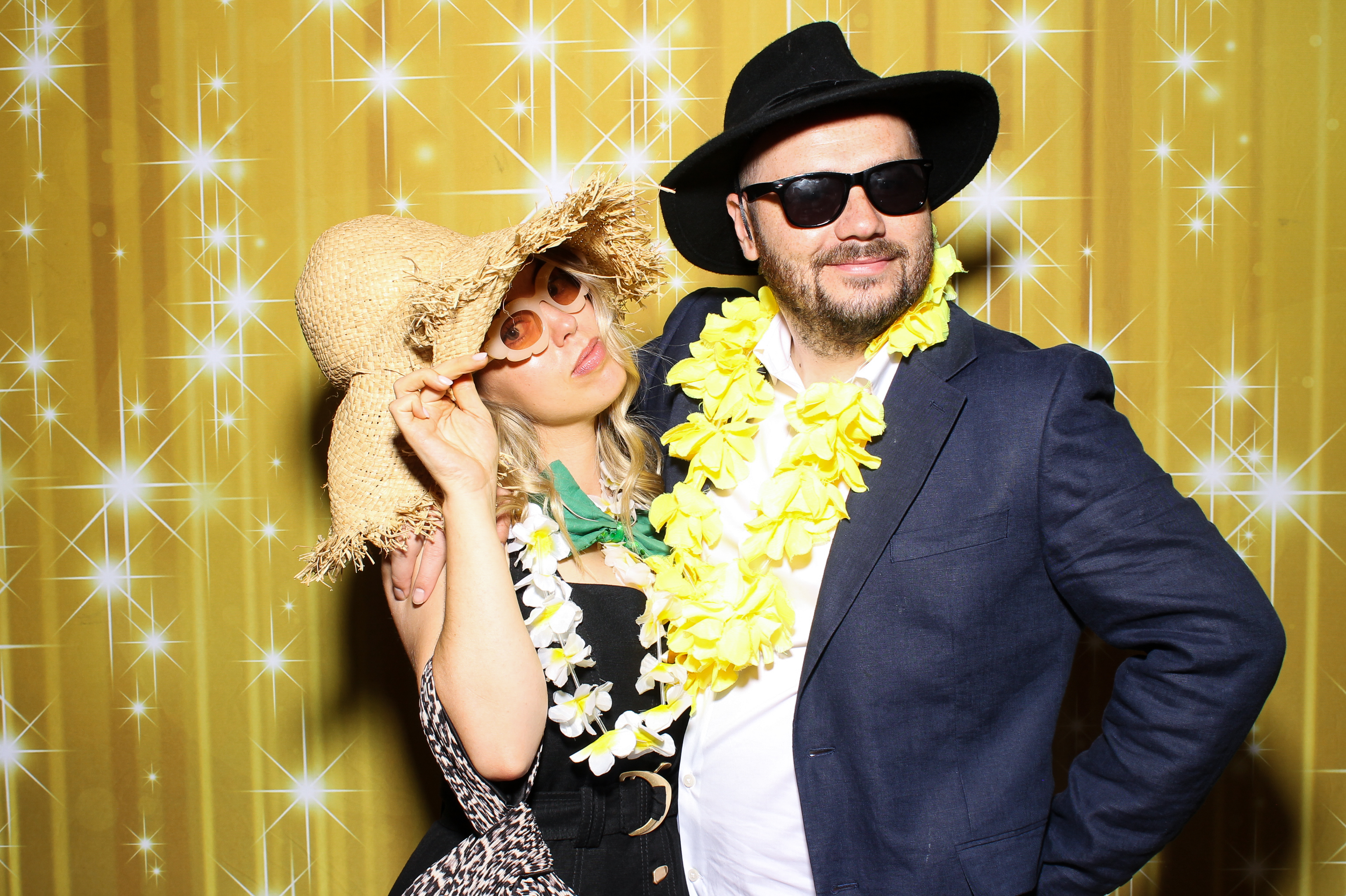 Sinead & Tom | View more photos from the event at gallery.snapmagic.ie/u/SnapMagic/Sinead-Tom