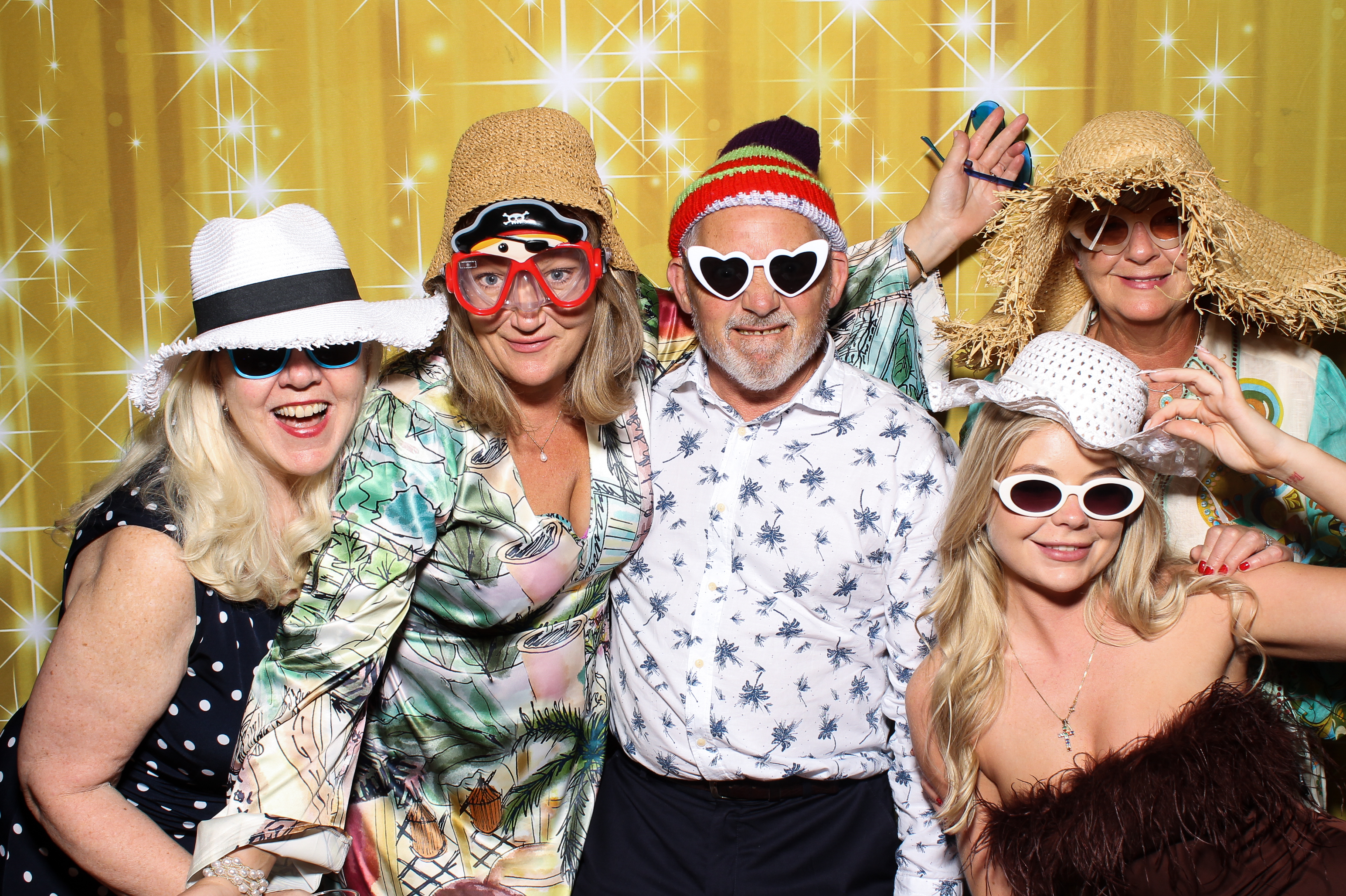 Sinead & Tom | View more photos from the event at gallery.snapmagic.ie/u/SnapMagic/Sinead-Tom