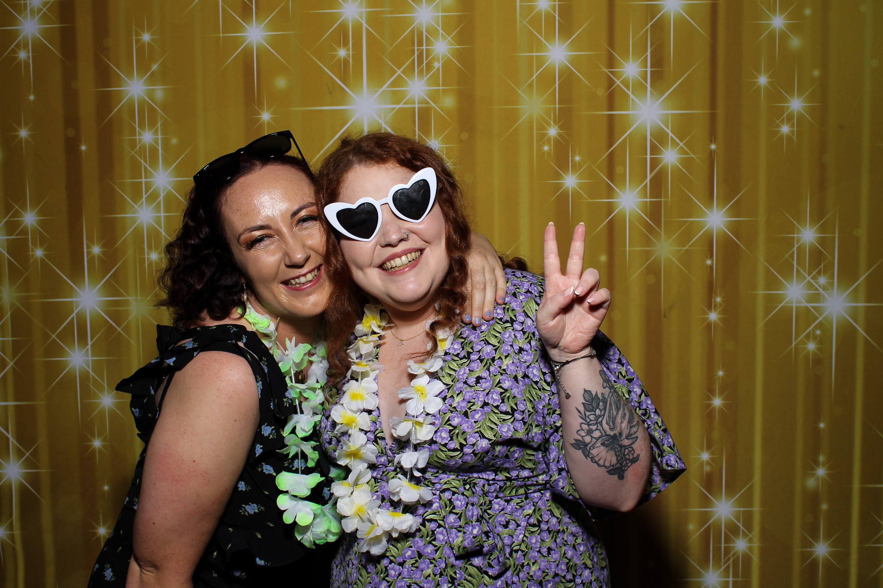 Sinead & Tom | View more photos from the event at gallery.snapmagic.ie/u/SnapMagic/Sinead-Tom