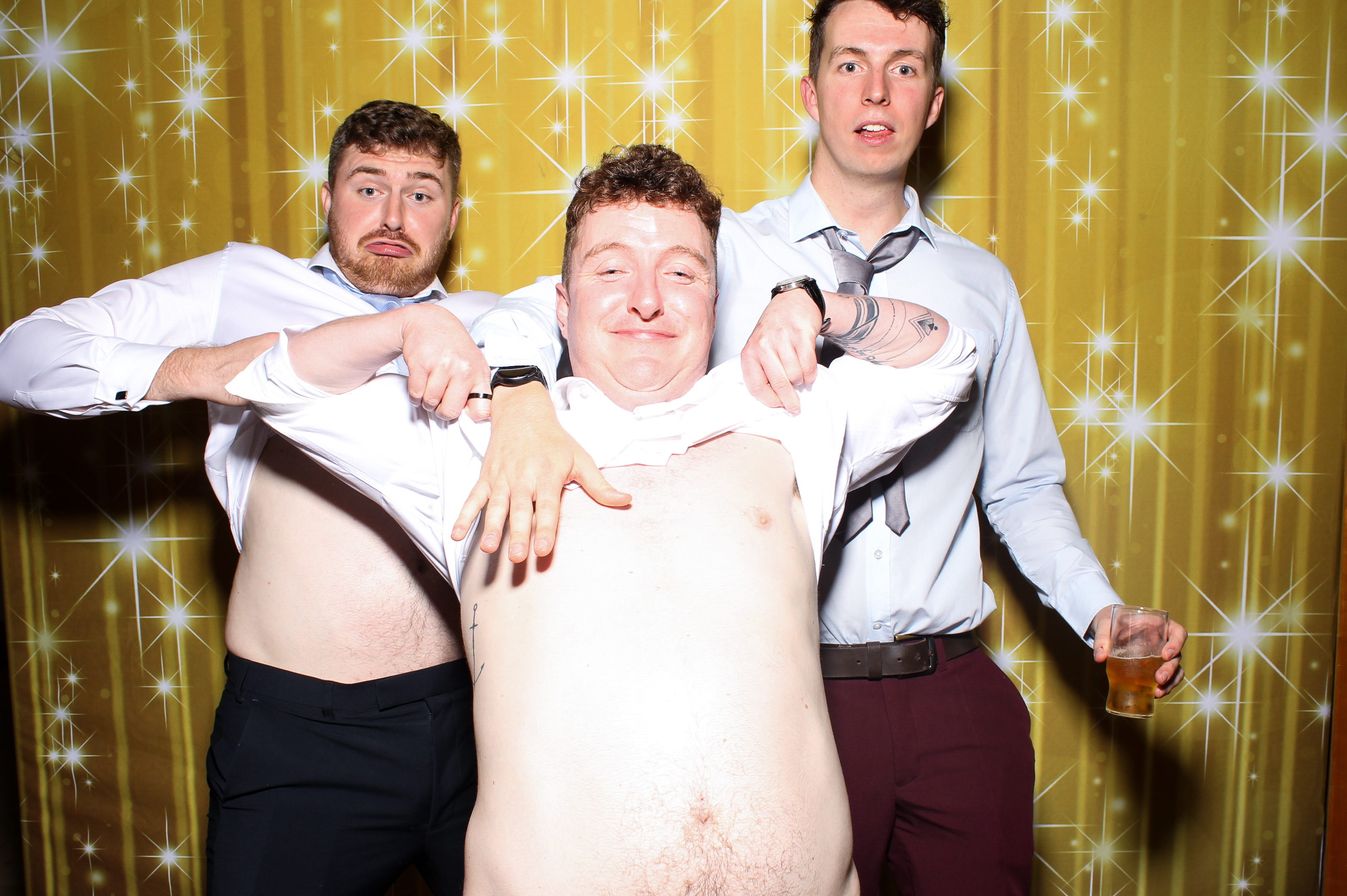 Sinead & Tom | View more photos from the event at gallery.snapmagic.ie/u/SnapMagic/Sinead-Tom