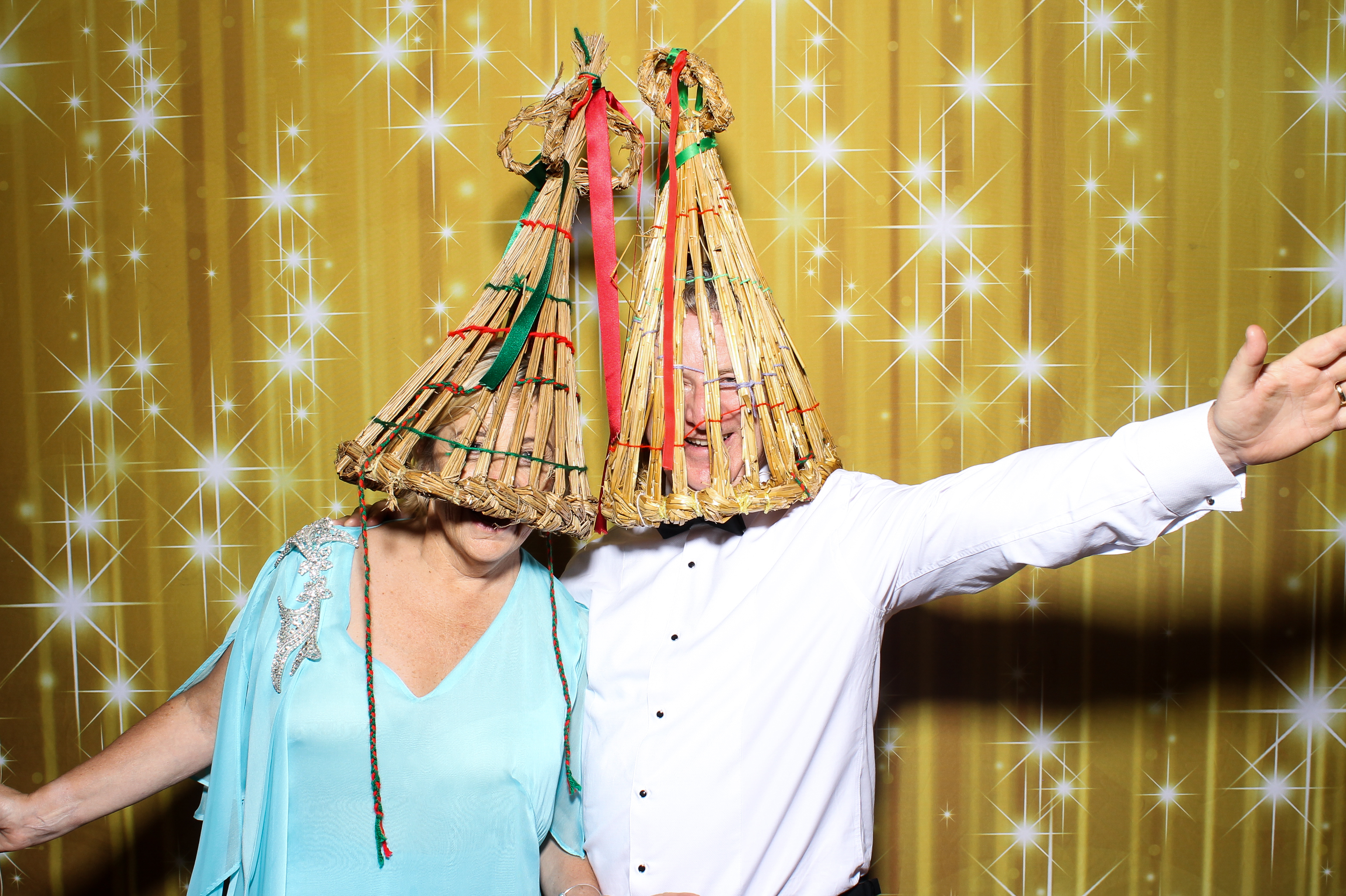 Sinead & Tom | View more photos from the event at gallery.snapmagic.ie/u/SnapMagic/Sinead-Tom