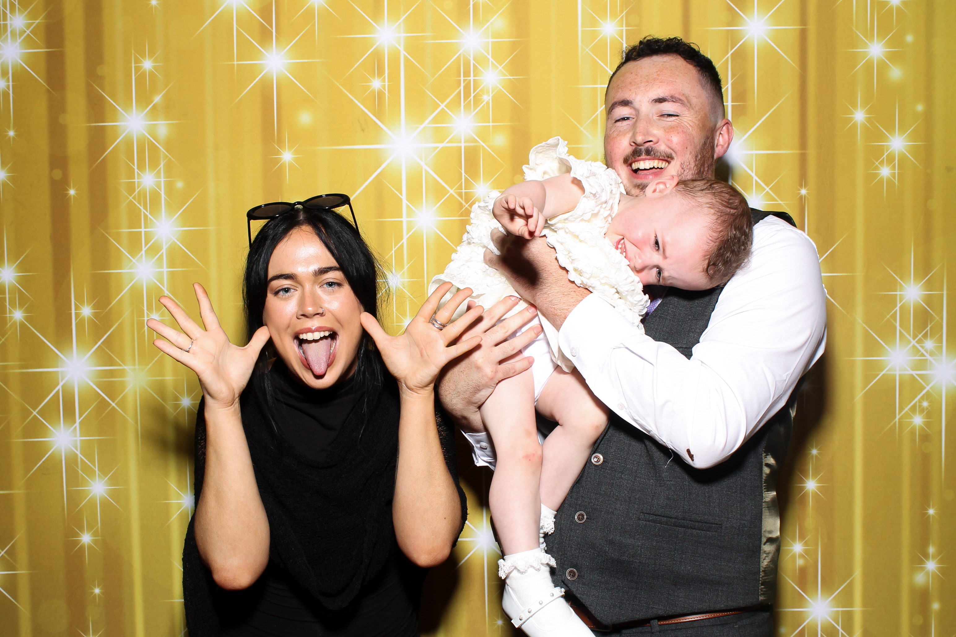 Sinead & Tom | View more photos from the event at gallery.snapmagic.ie/u/SnapMagic/Sinead-Tom