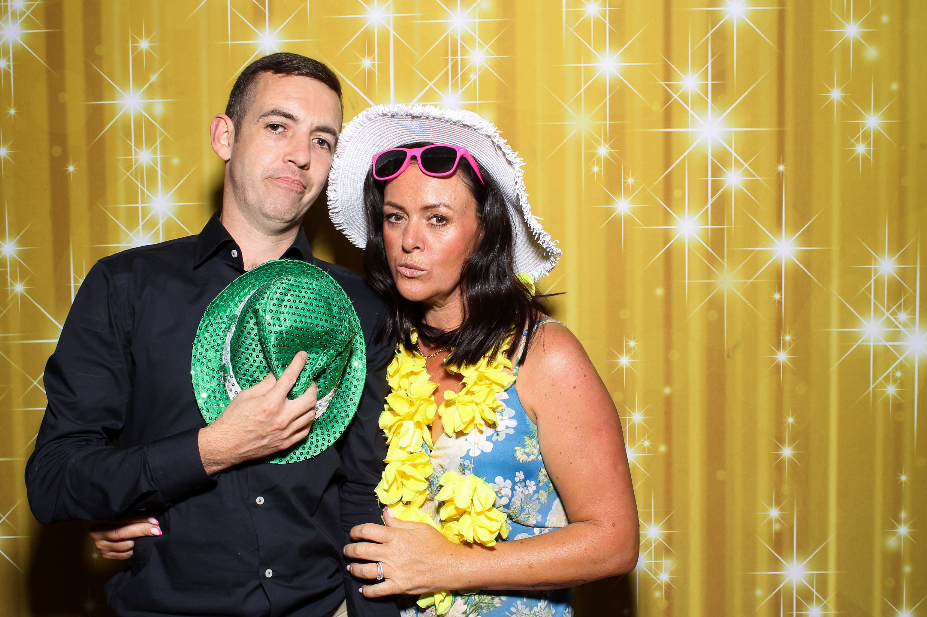 Sinead & Tom | View more photos from the event at gallery.snapmagic.ie/u/SnapMagic/Sinead-Tom