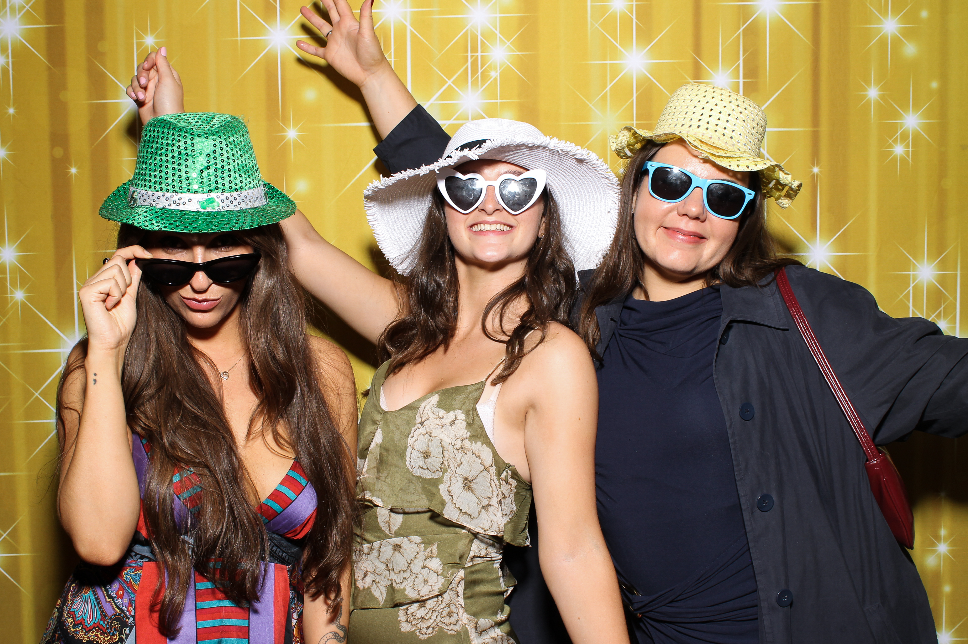 Sinead & Tom | View more photos from the event at gallery.snapmagic.ie/u/SnapMagic/Sinead-Tom