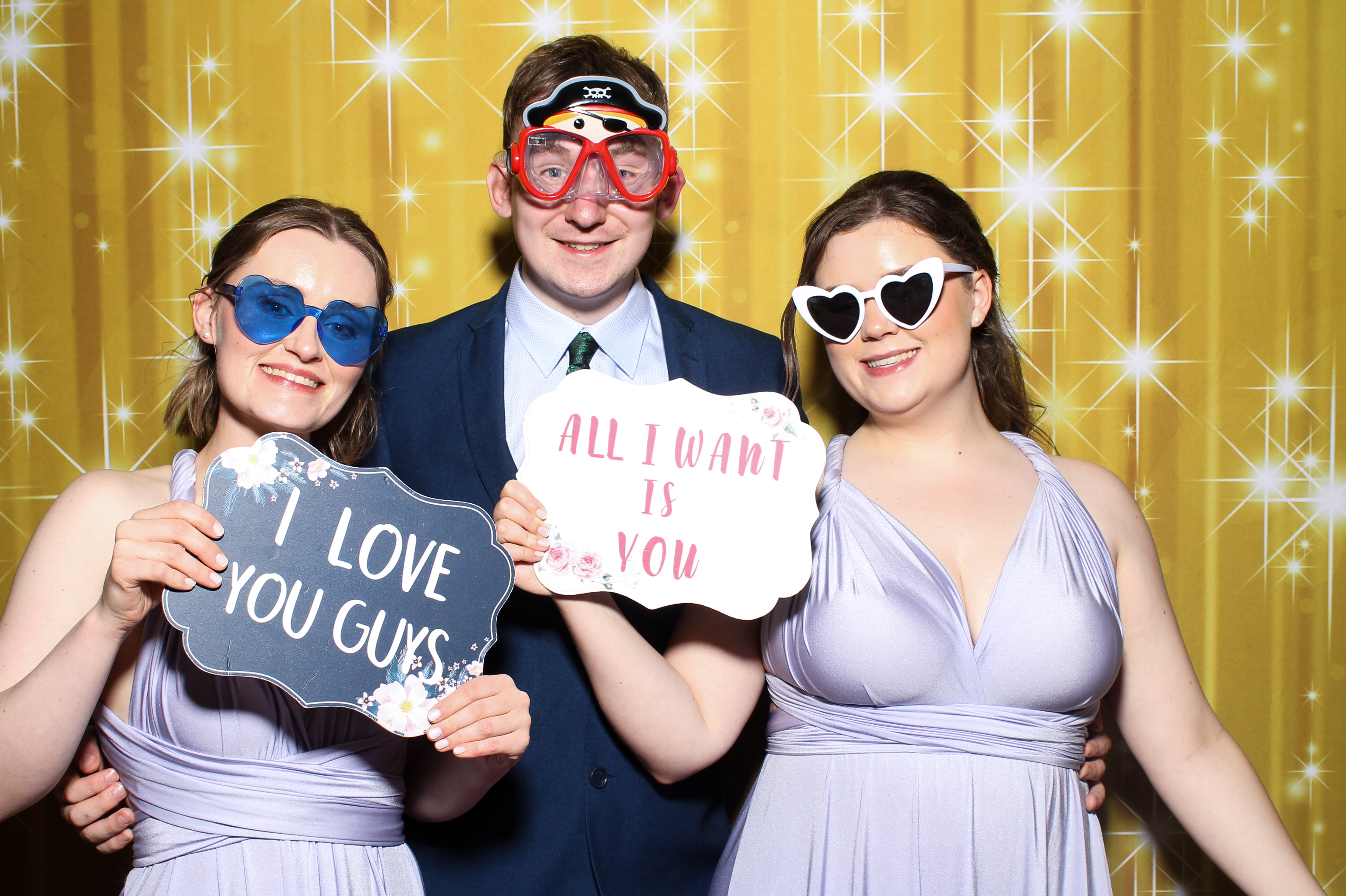 Sinead & Tom | View more photos from the event at gallery.snapmagic.ie/u/SnapMagic/Sinead-Tom