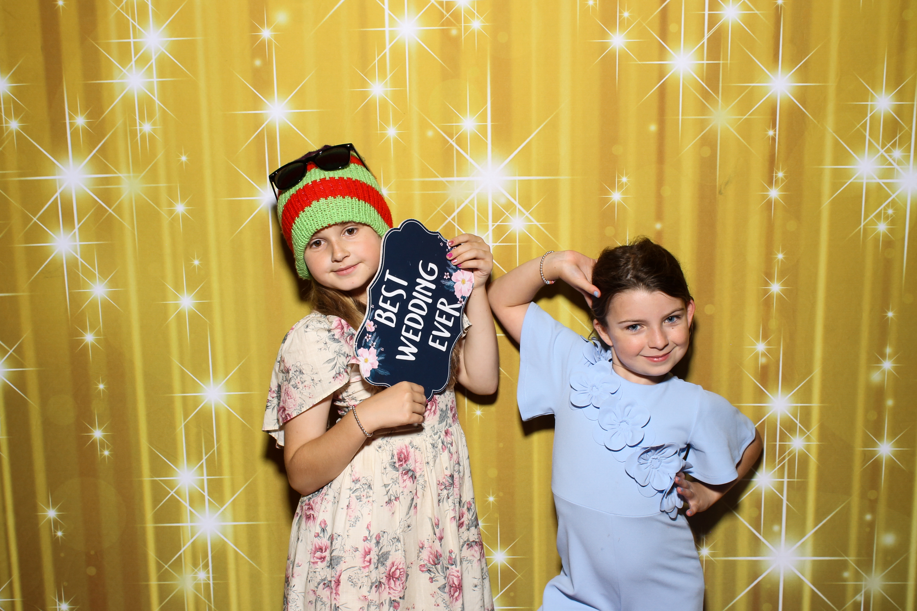 Sinead & Tom | View more photos from the event at gallery.snapmagic.ie/u/SnapMagic/Sinead-Tom