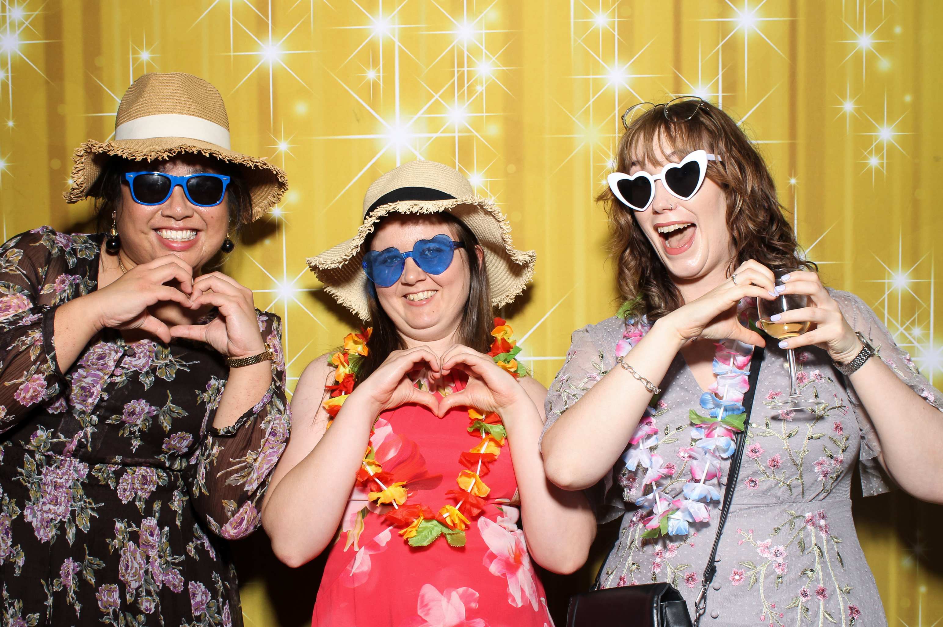 Sinead & Tom | View more photos from the event at gallery.snapmagic.ie/u/SnapMagic/Sinead-Tom