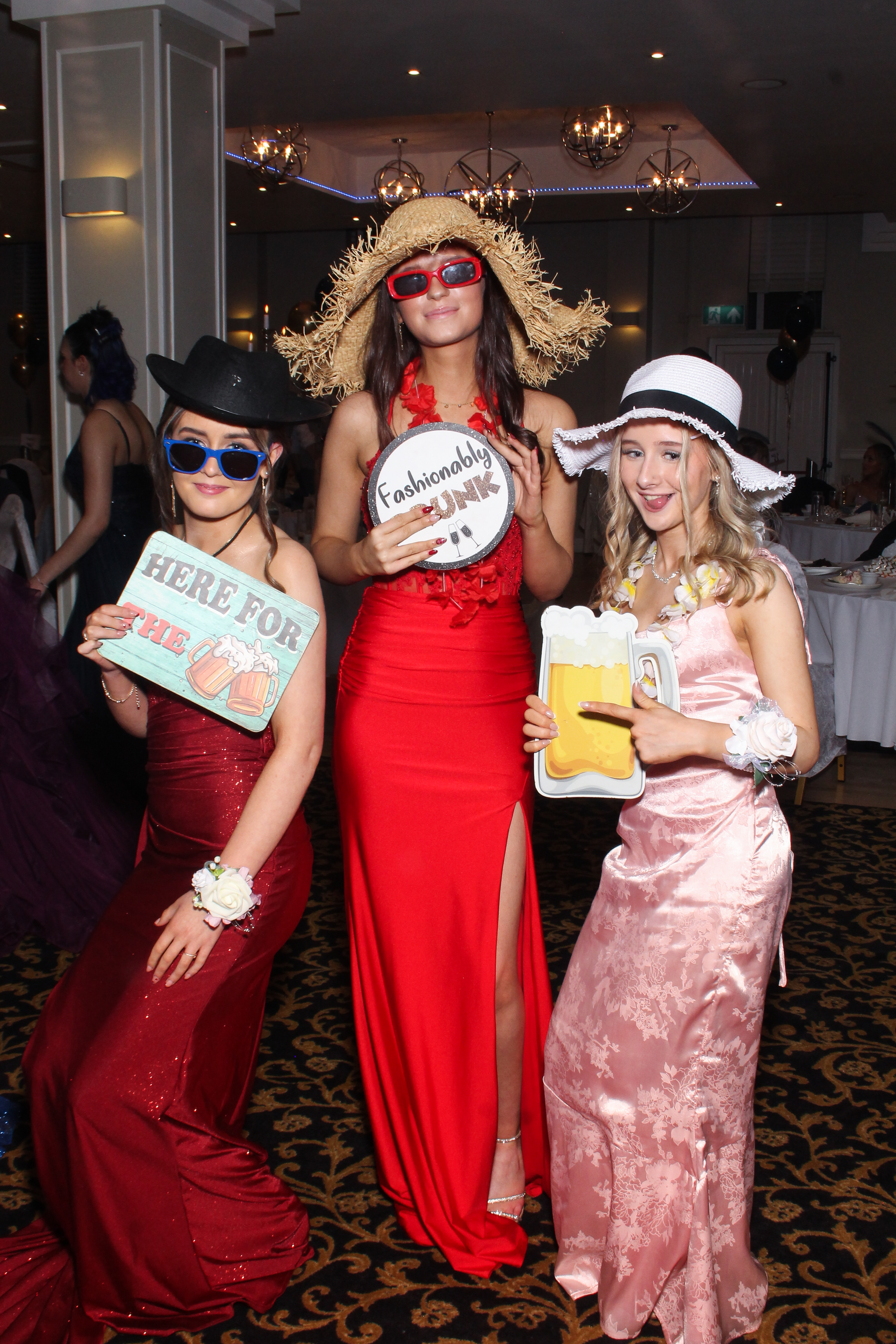 St.Catherine's Debs '25 | View more photos from the event at gallery.snapmagic.ie/u/SnapMagic/StCatherines-Debs-25