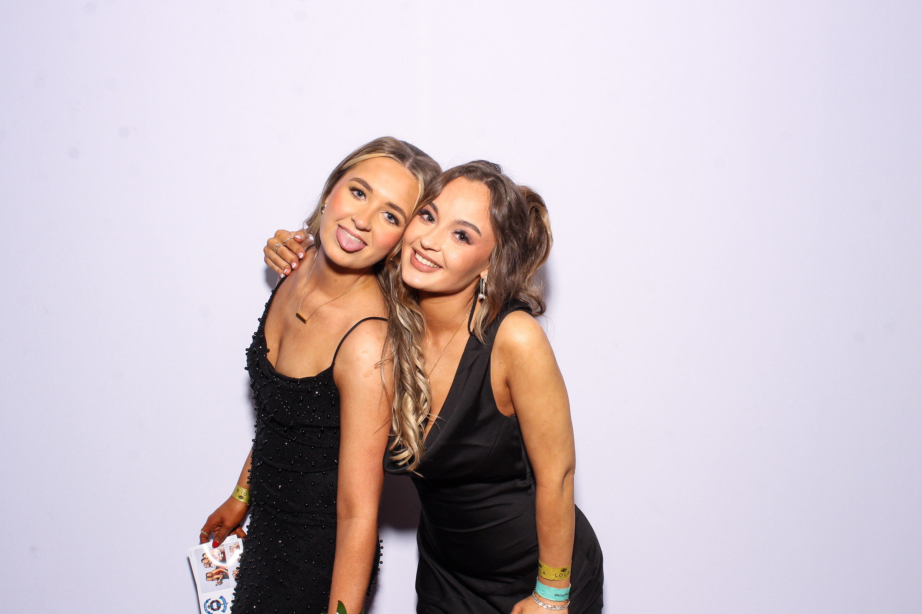 St.Michael's College Formal 2025 | View more photos from the event at gallery.snapmagic.ie/u/SnapMagic/StMichaels-College-Formal-2025