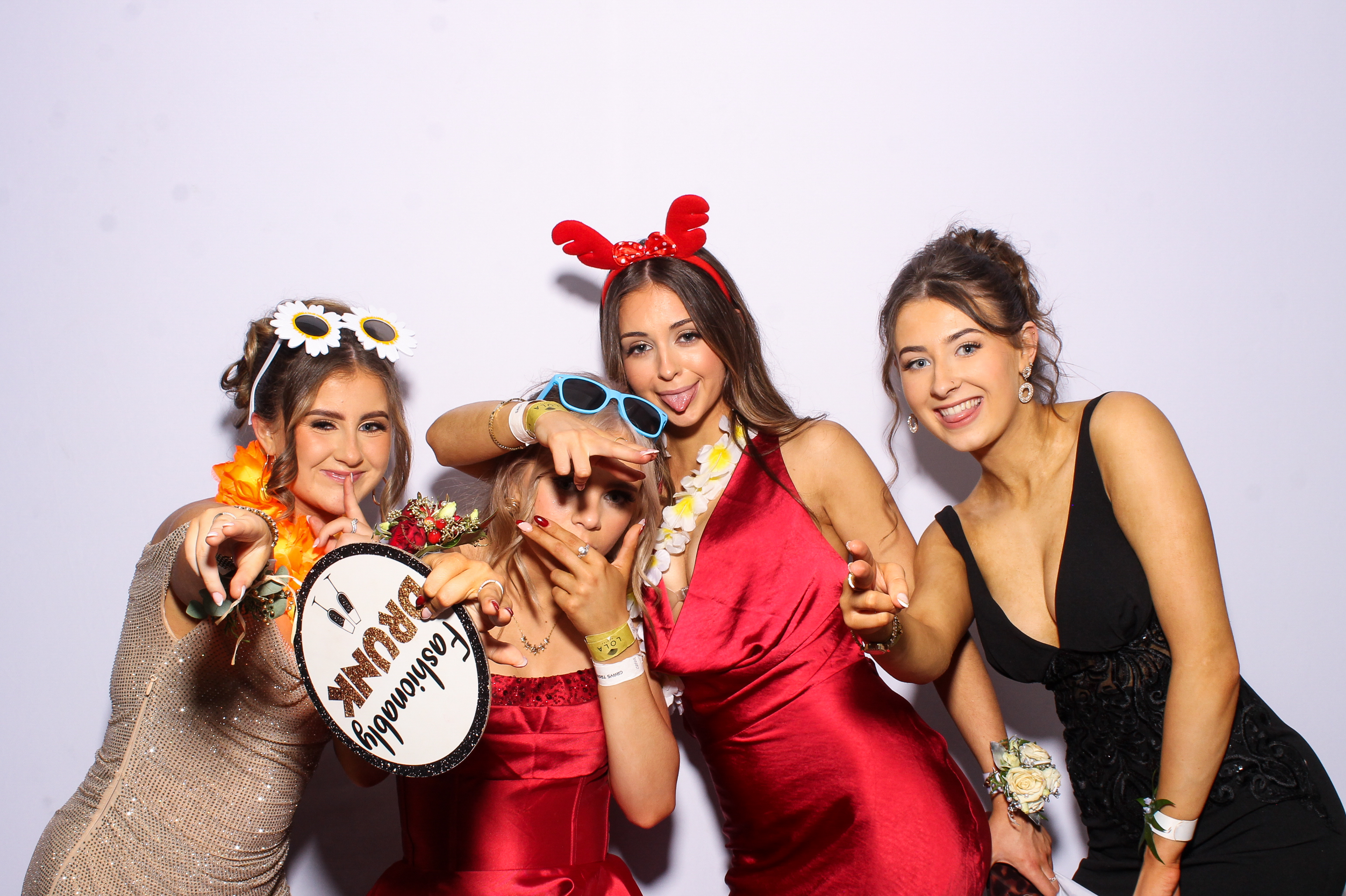 St.Michael's College Formal 2025 | View more photos from the event at gallery.snapmagic.ie/u/SnapMagic/StMichaels-College-Formal-2025