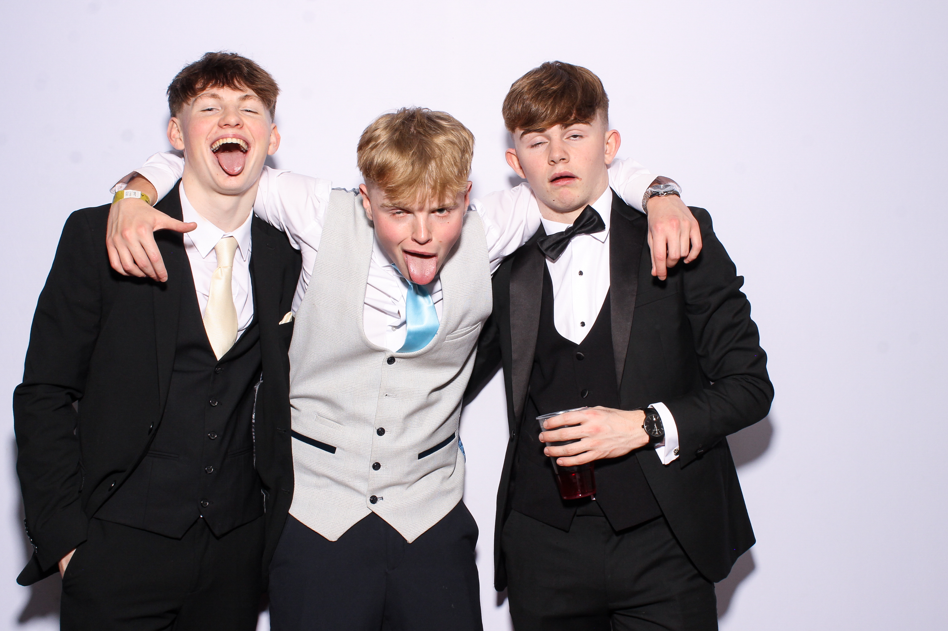 St.Michael's College Formal 2025 | View more photos from the event at gallery.snapmagic.ie/u/SnapMagic/StMichaels-College-Formal-2025